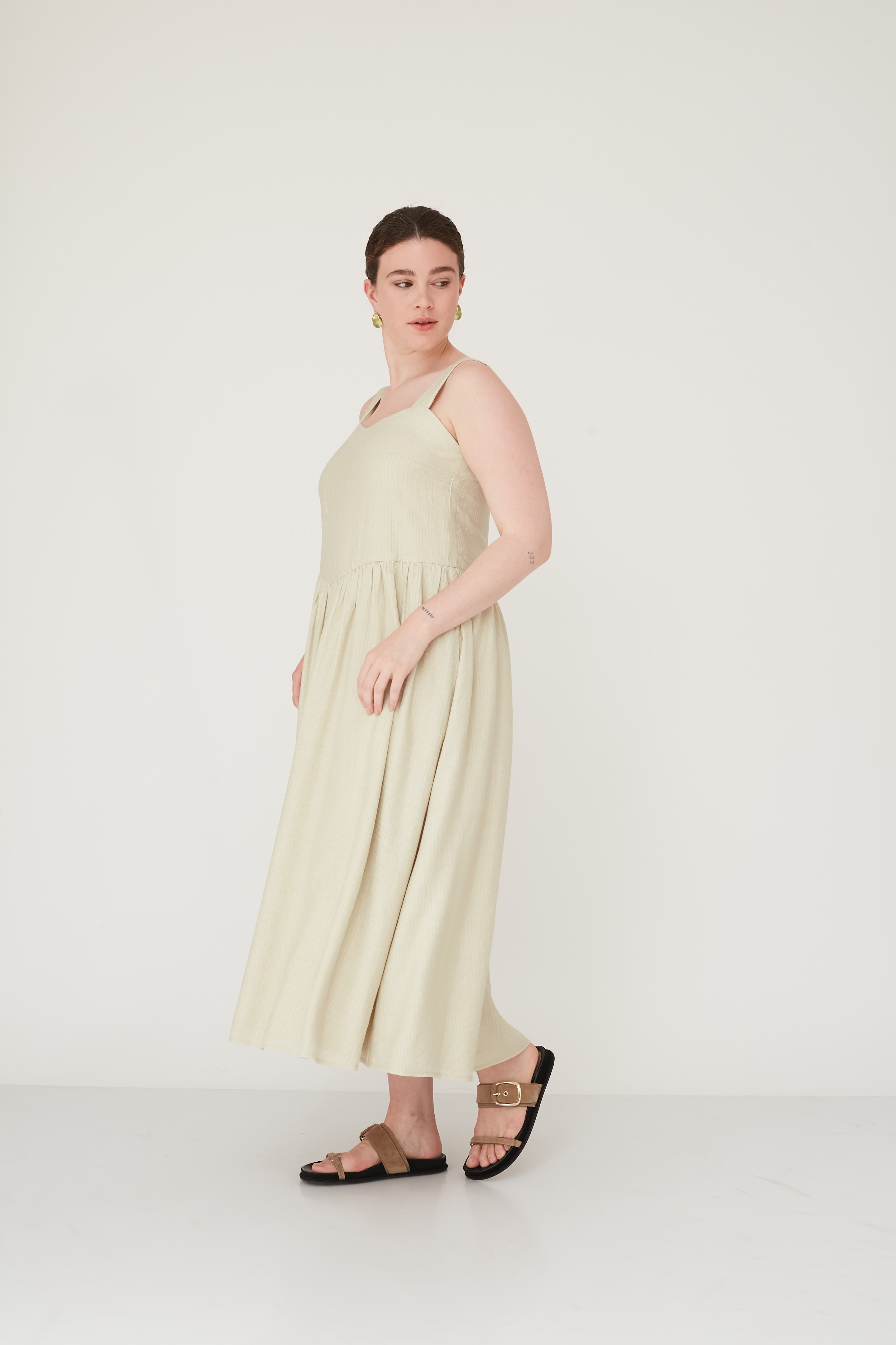 HEARTBEAT DRESS VANILLA