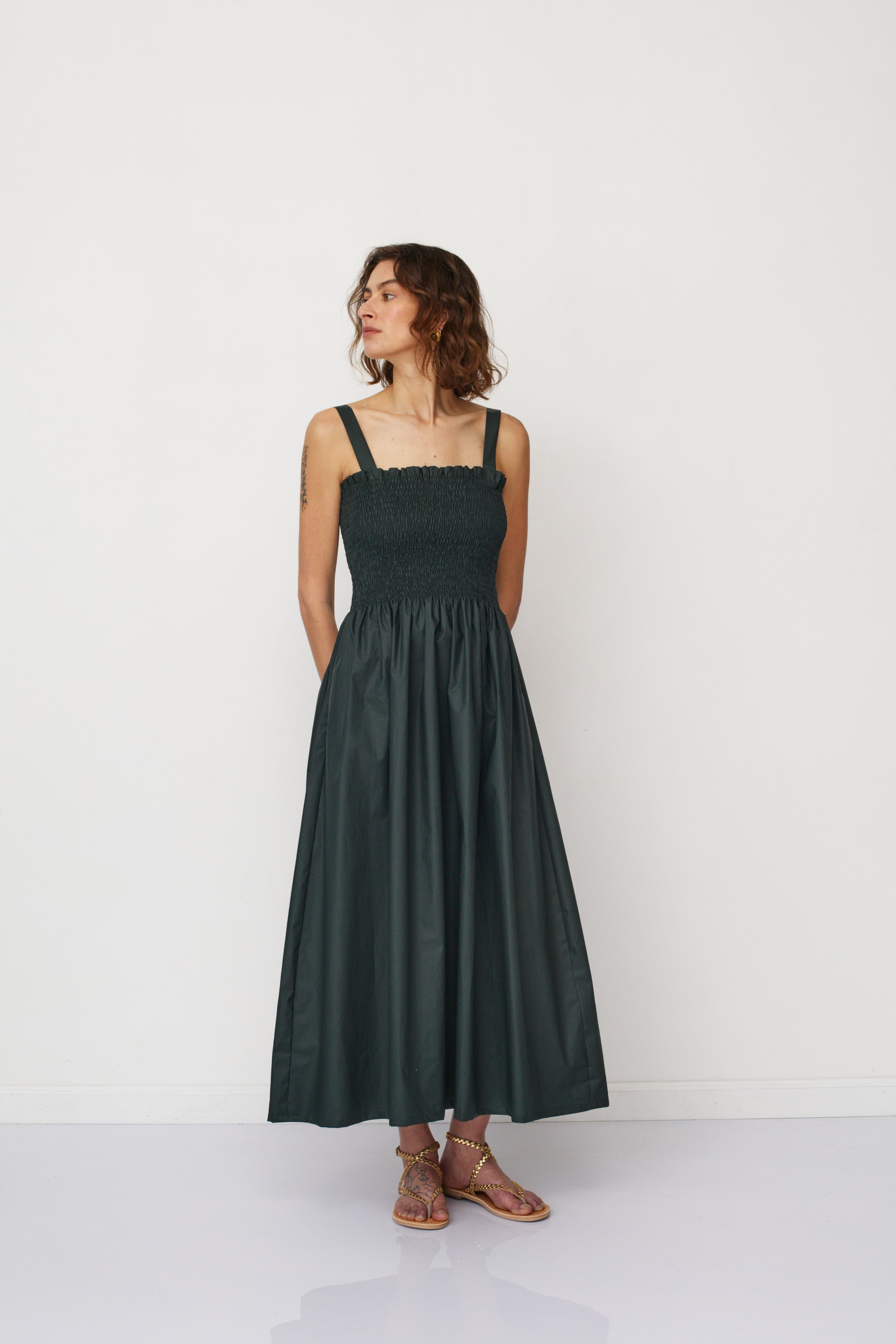 GAIA DRESS DARK GREEN