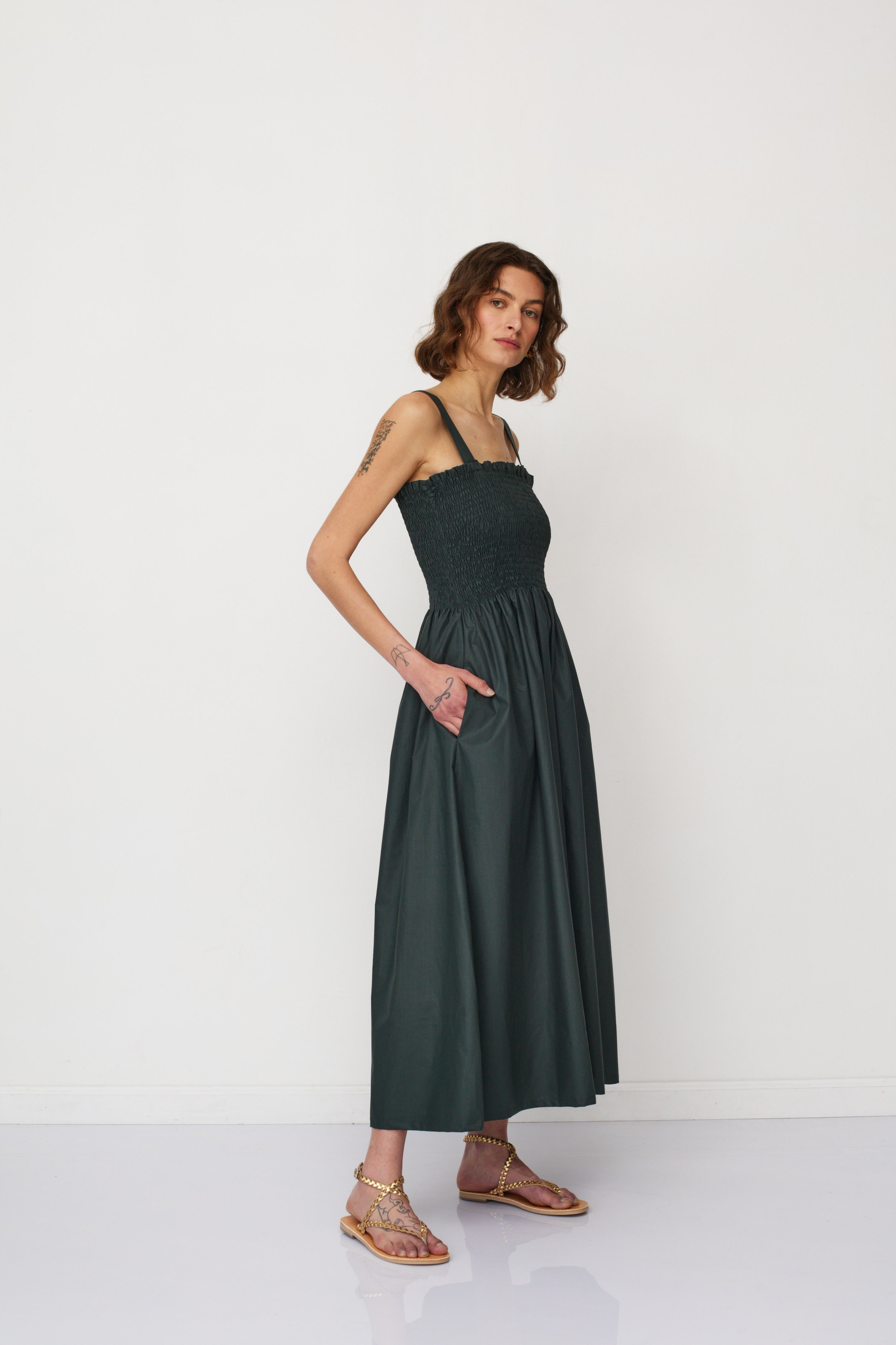 GAIA DRESS DARK GREEN