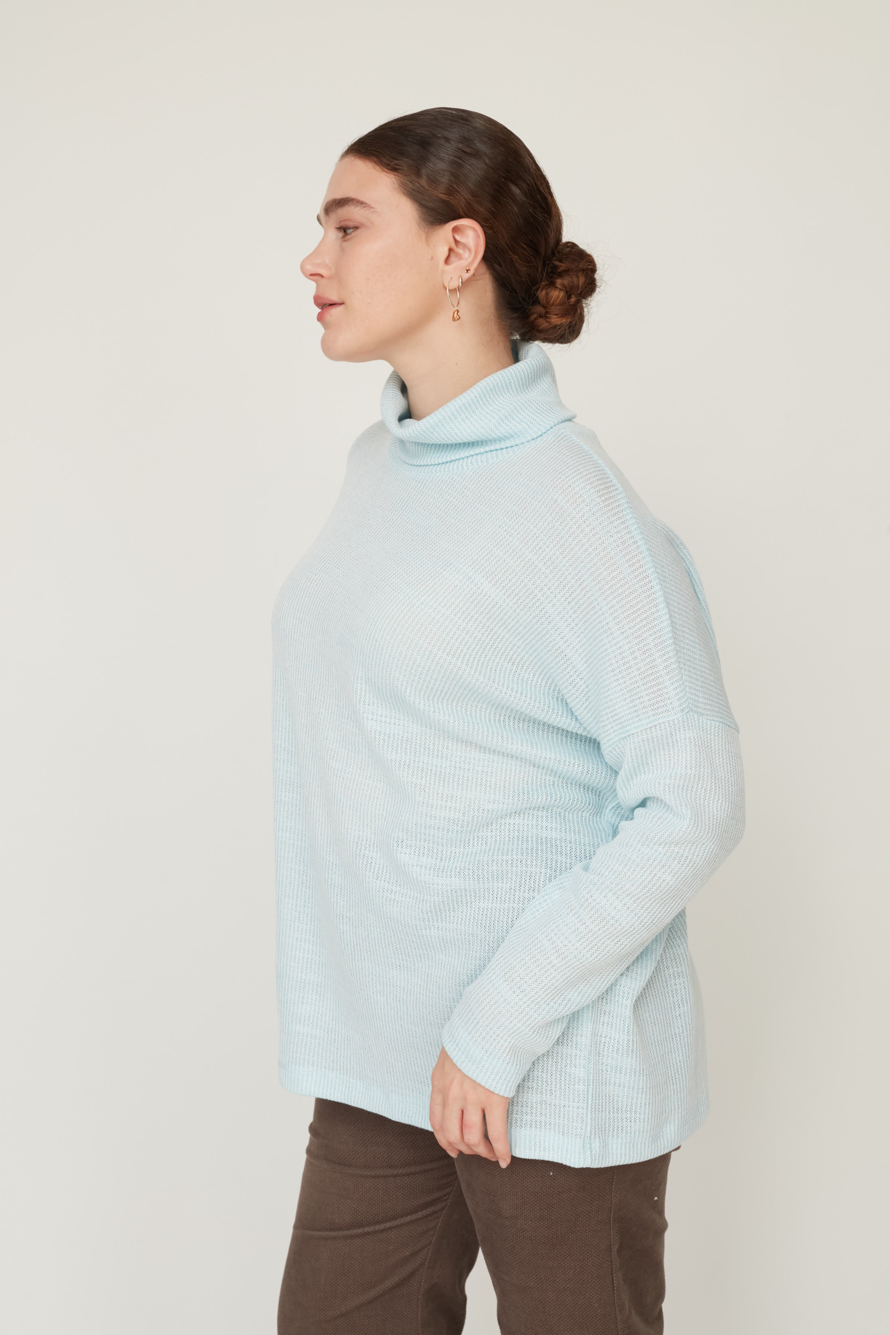 FREE SQ TOP LIGHT BLUE