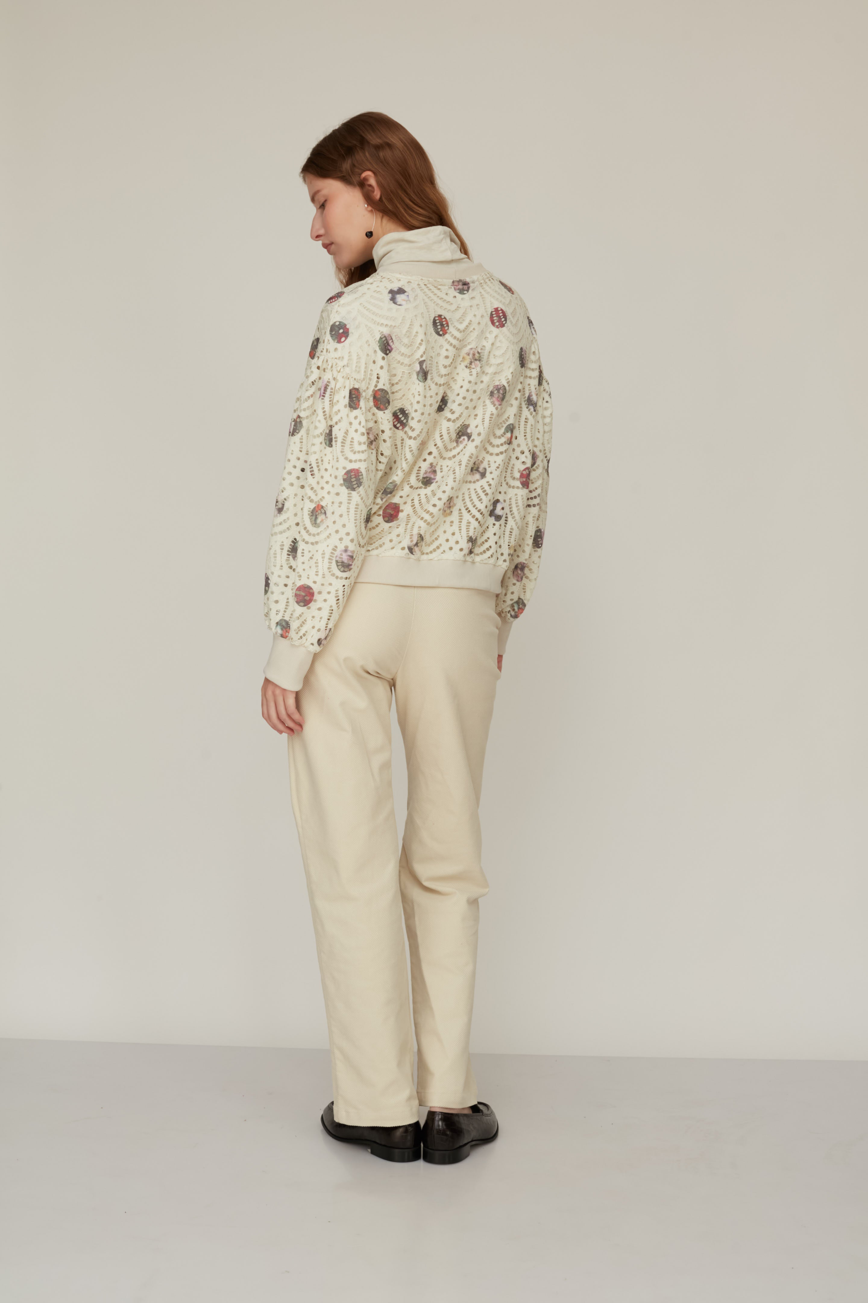 MAGIC LACE SWEATSHIRT CREAM