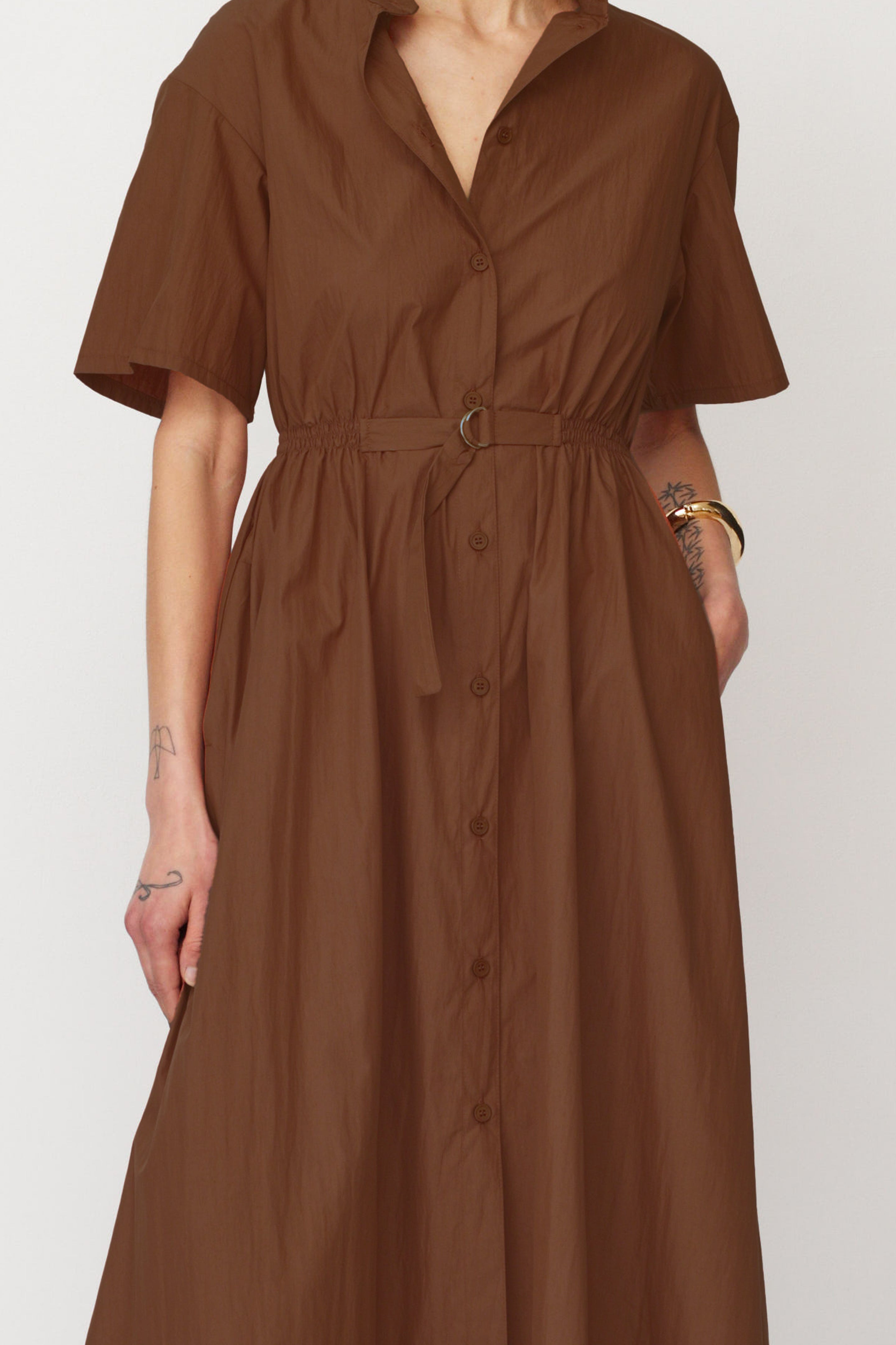 AURA DRESS BROWN
