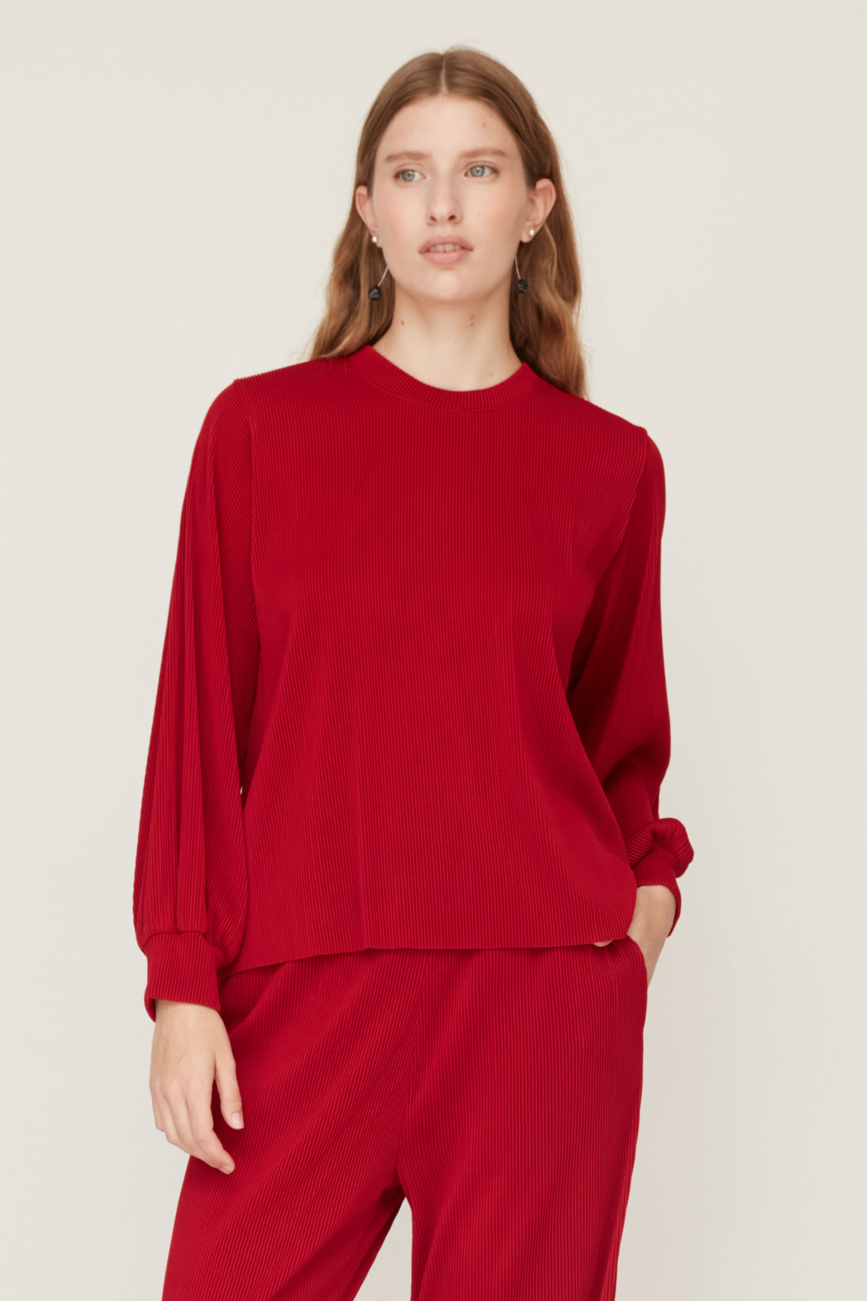 DEAR PLEATED TOP RED