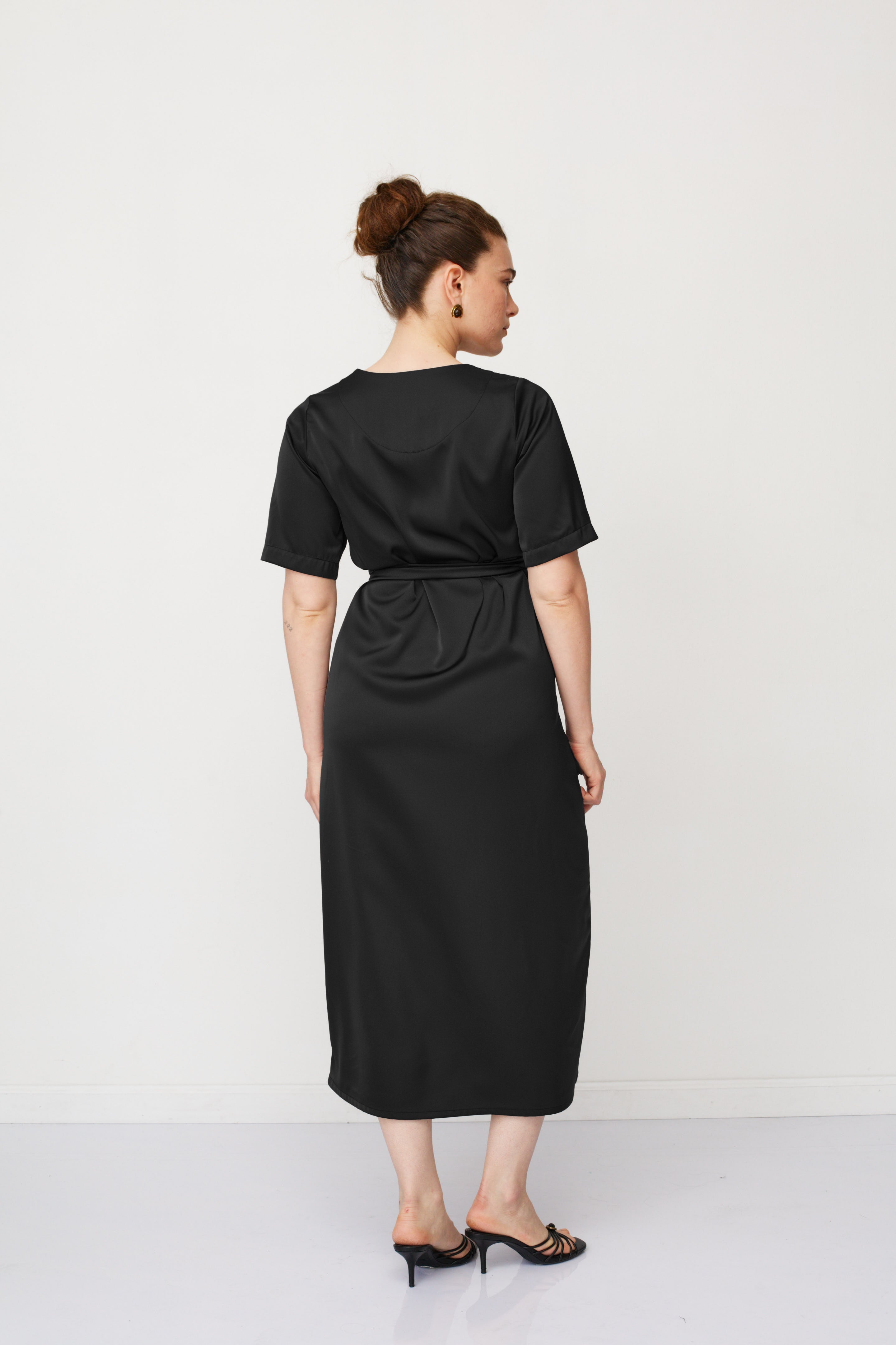 IRIS WARP DRESS BLACK