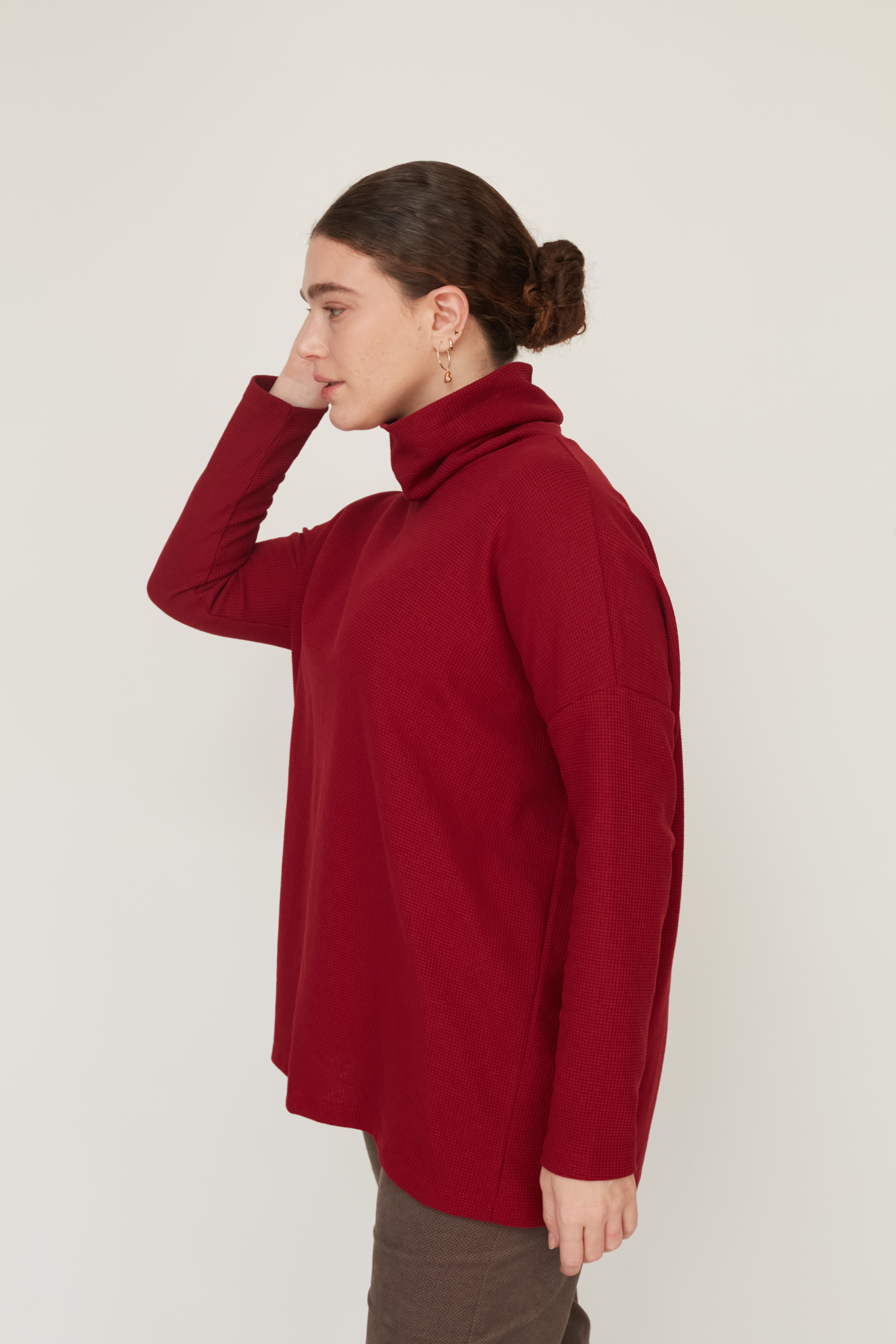 LOOSE SQ TOP BORDEAUX