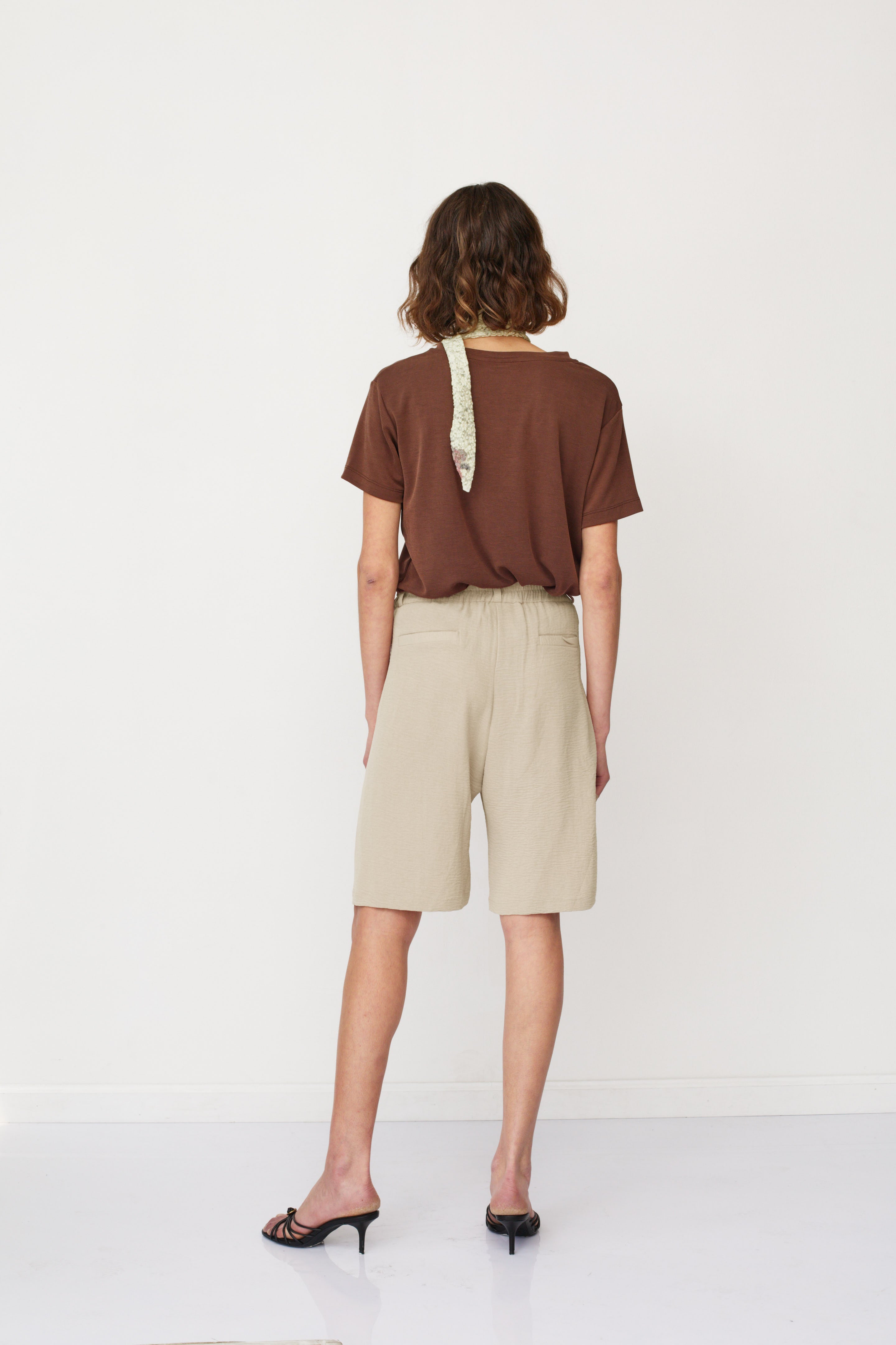 GOOD BERMUDA PANTS CREAM
