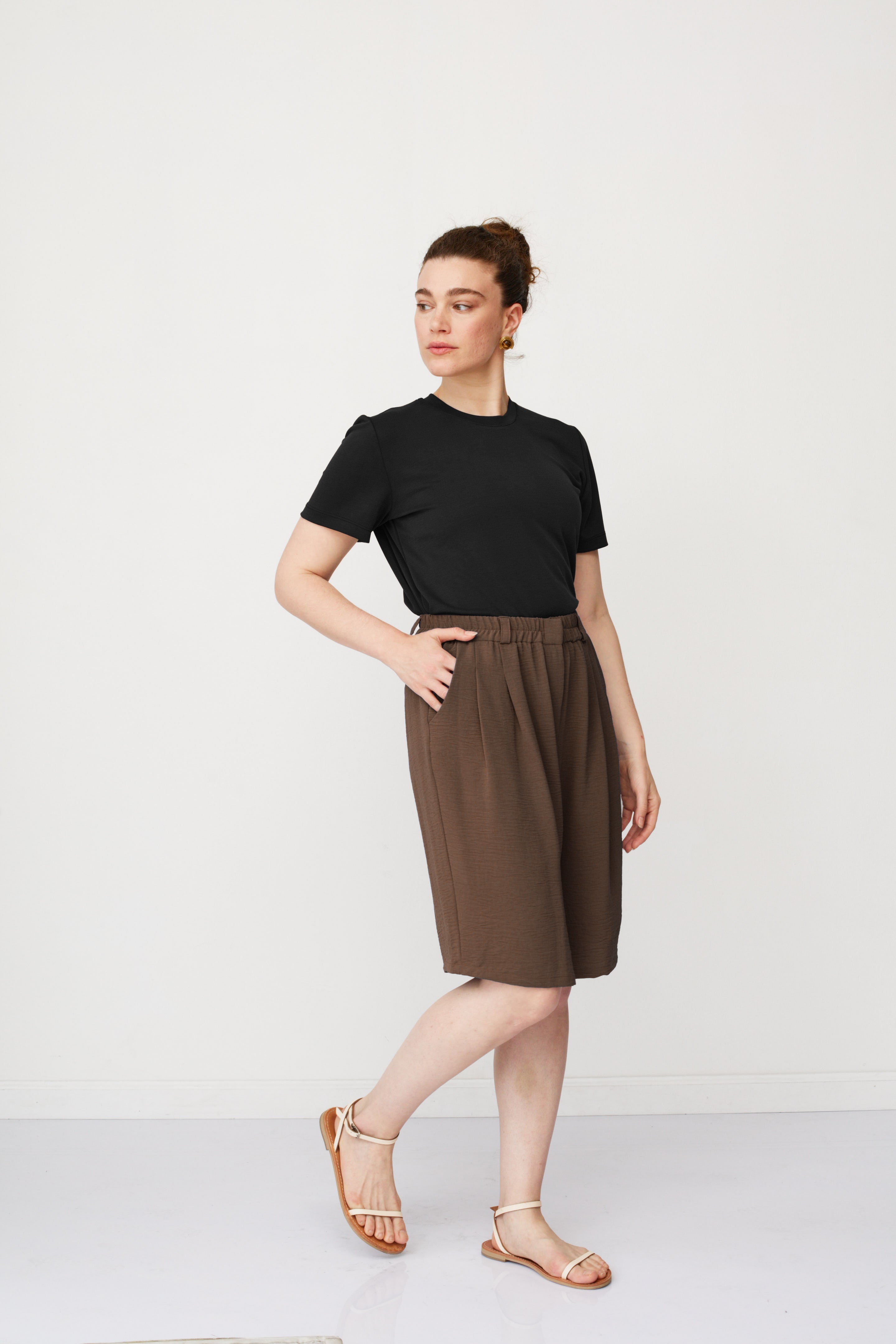 GOOD BERMUDA PANTS TAUPE