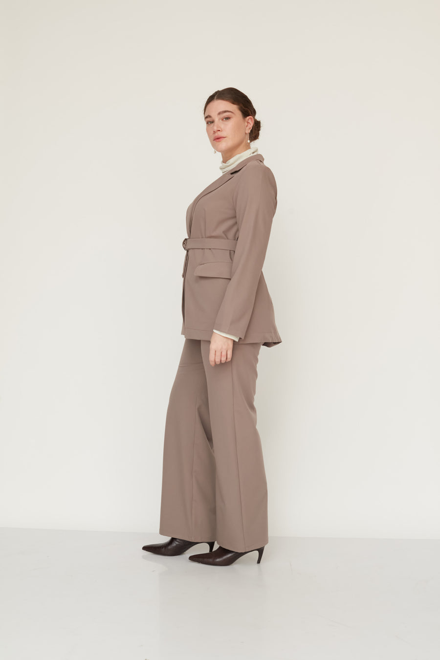 HOWL JACKET WARM GREY