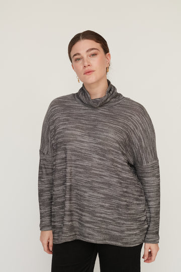 חולצת FREE שחור