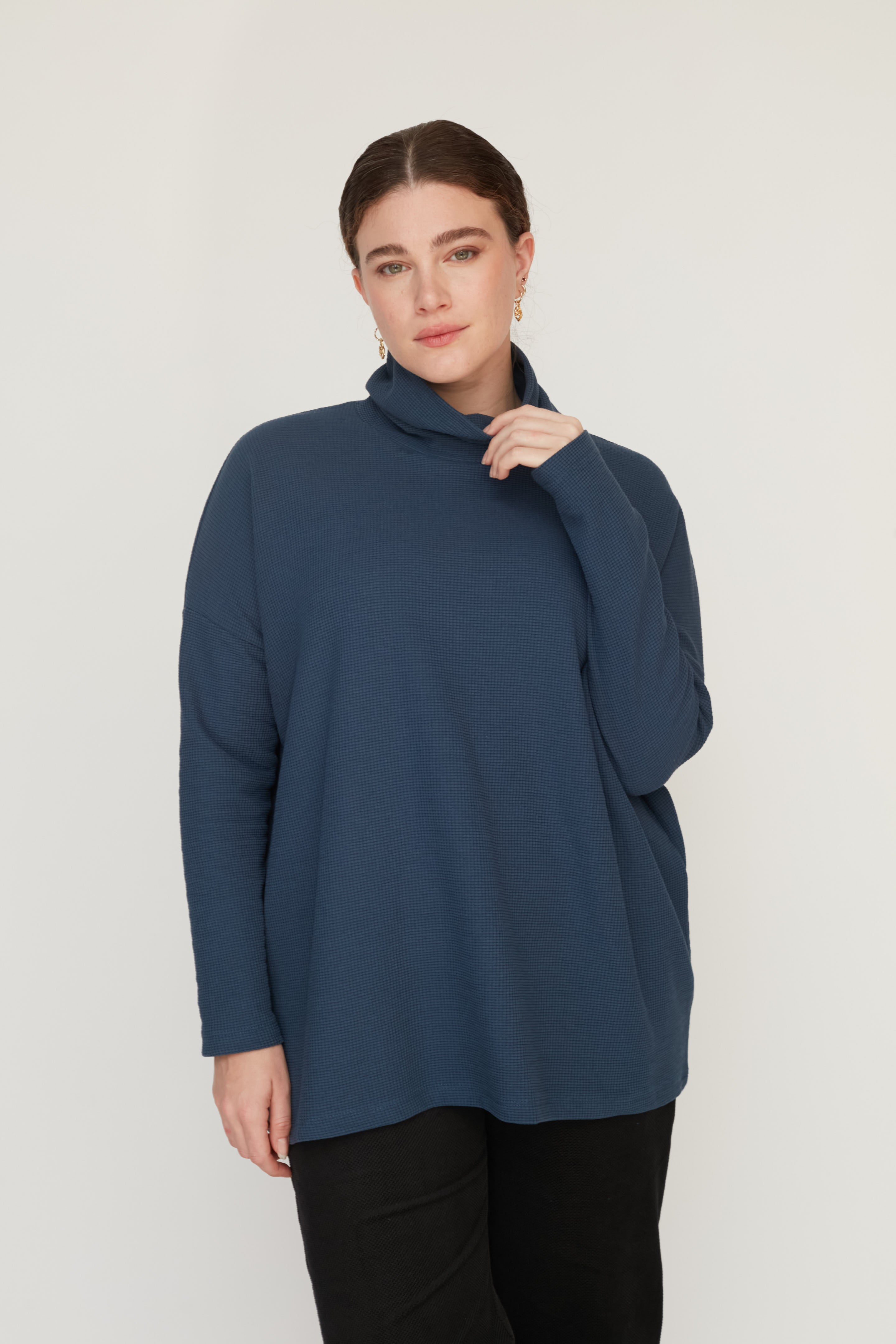 LOOSE SQ TOP NAVY
