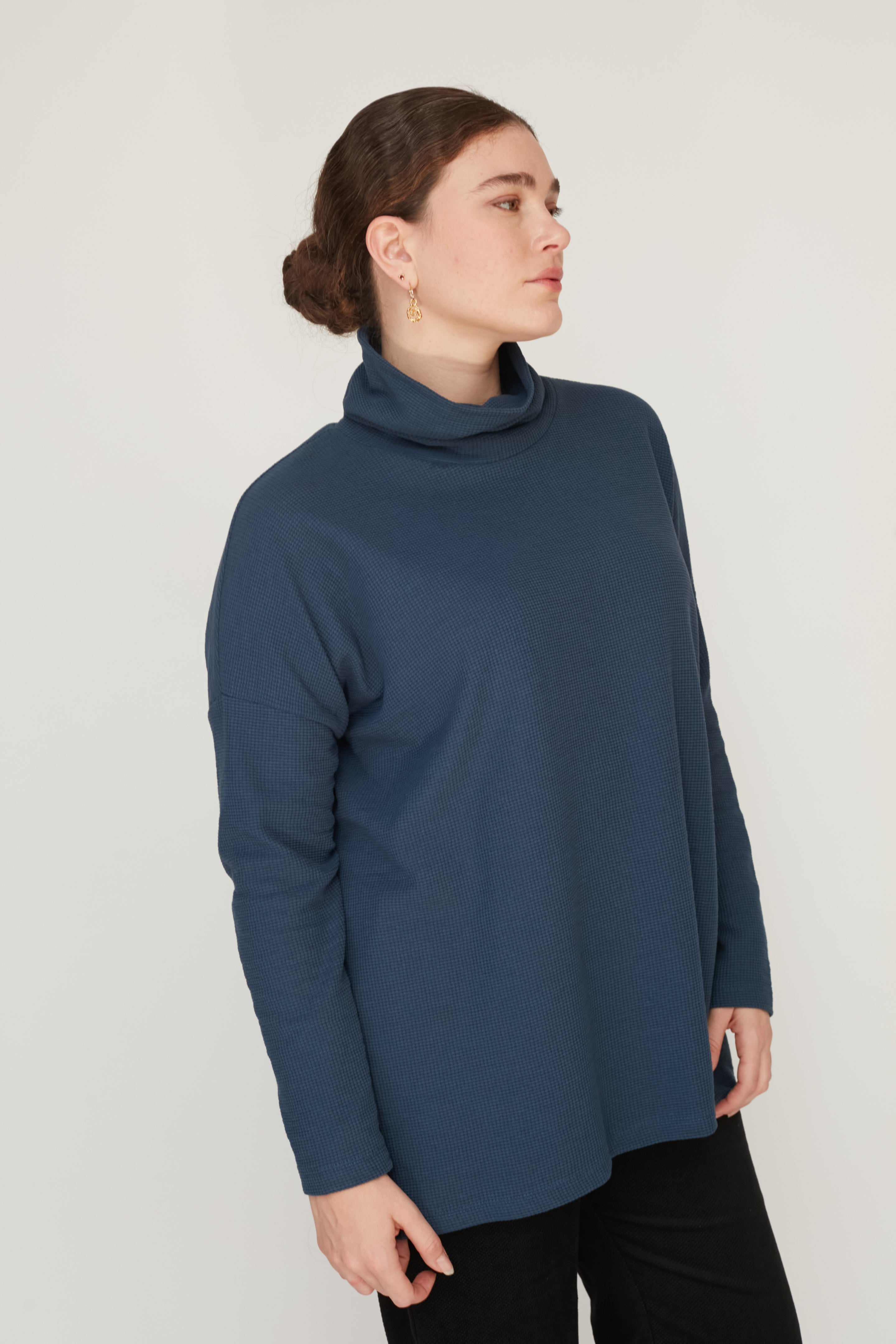 LOOSE SQ TOP NAVY