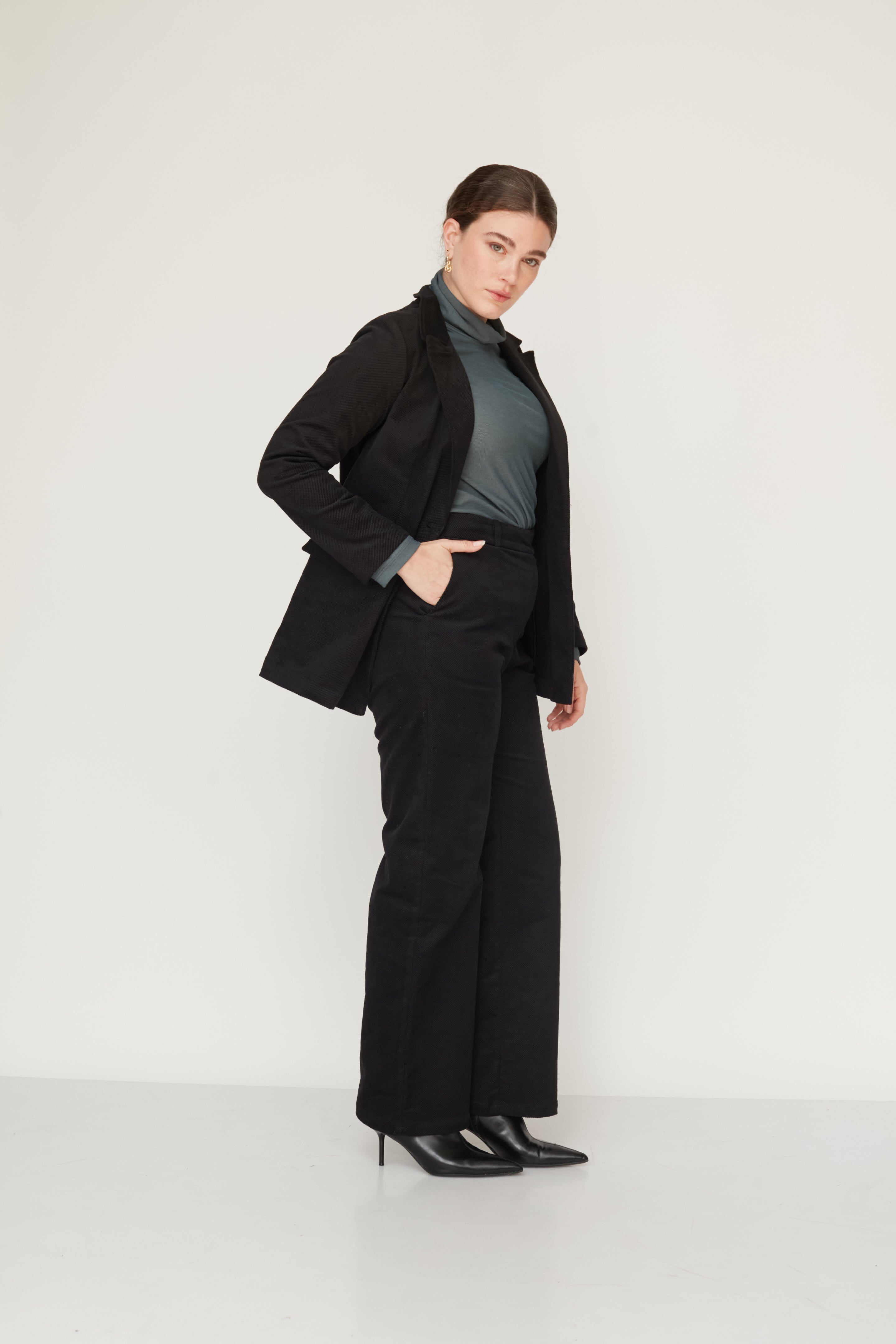 HOWL VELVET JACKET BLACK