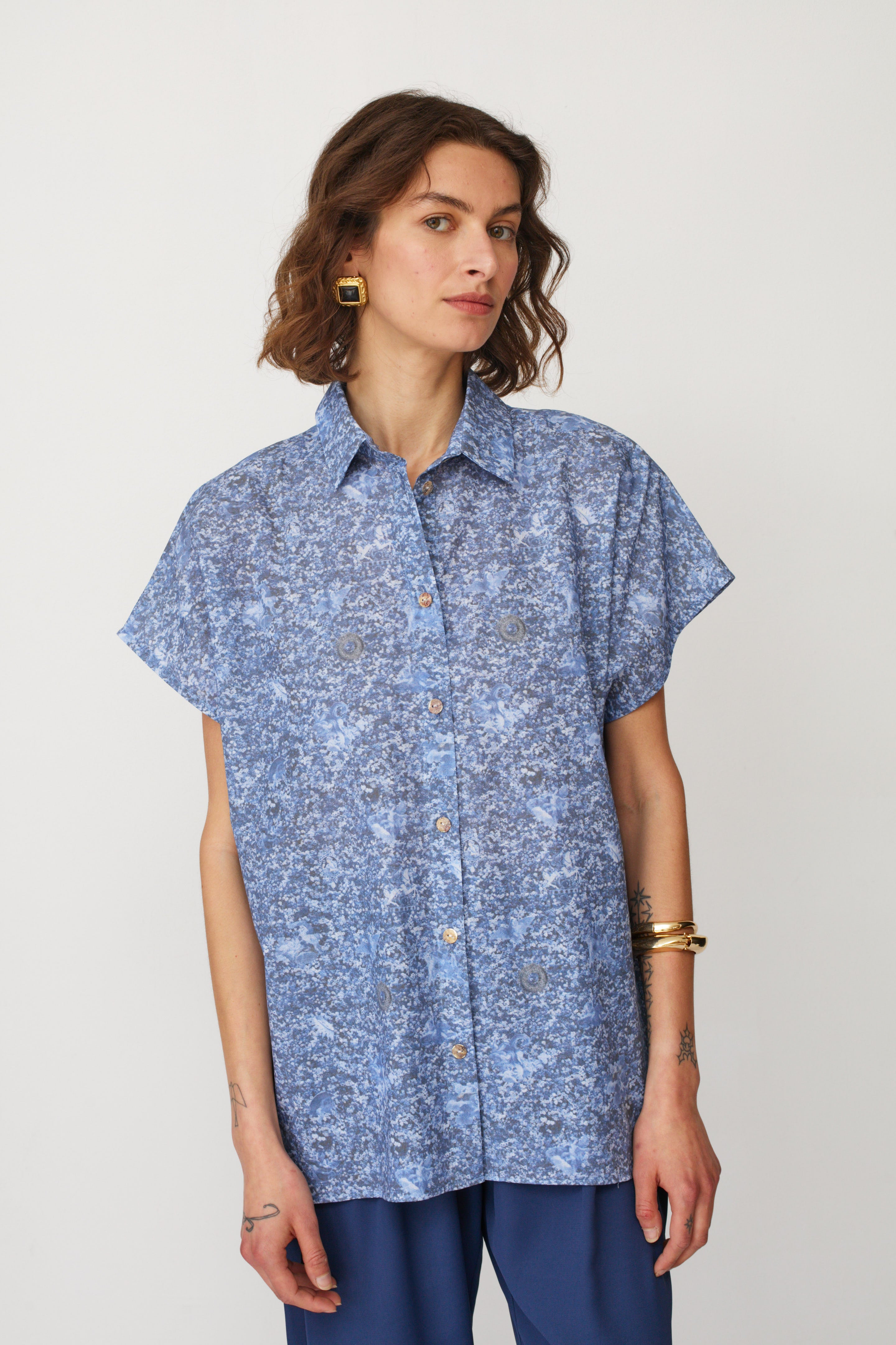 HOLI PTINTED SHIRT BLUE - NETANELLA DREAM FAIR