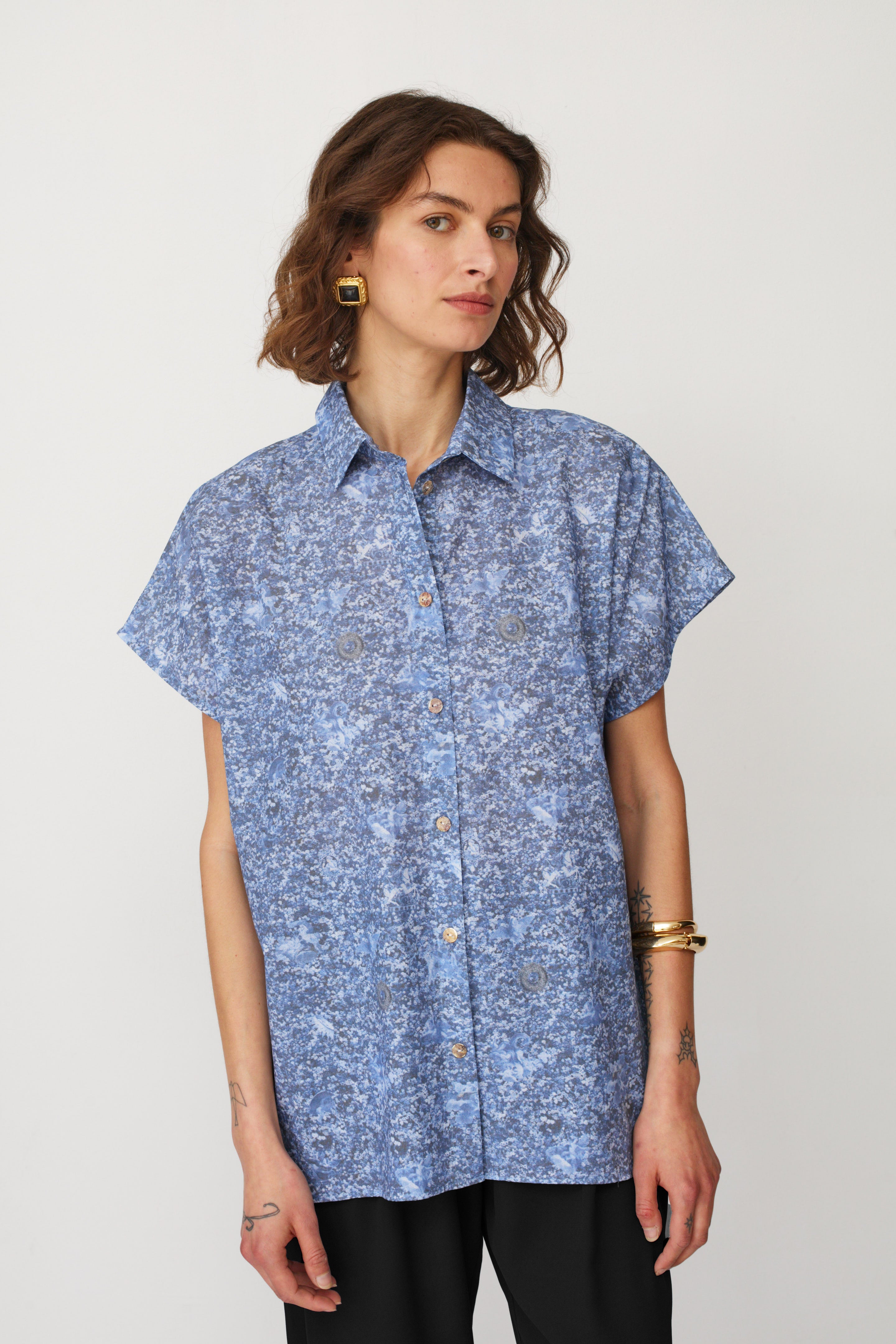 HOLI PTINTED SHIRT BLUE