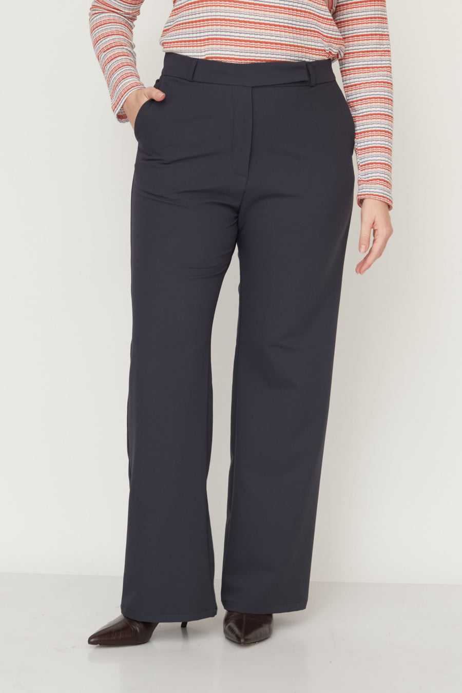 HOWL PANTS DARK GREY