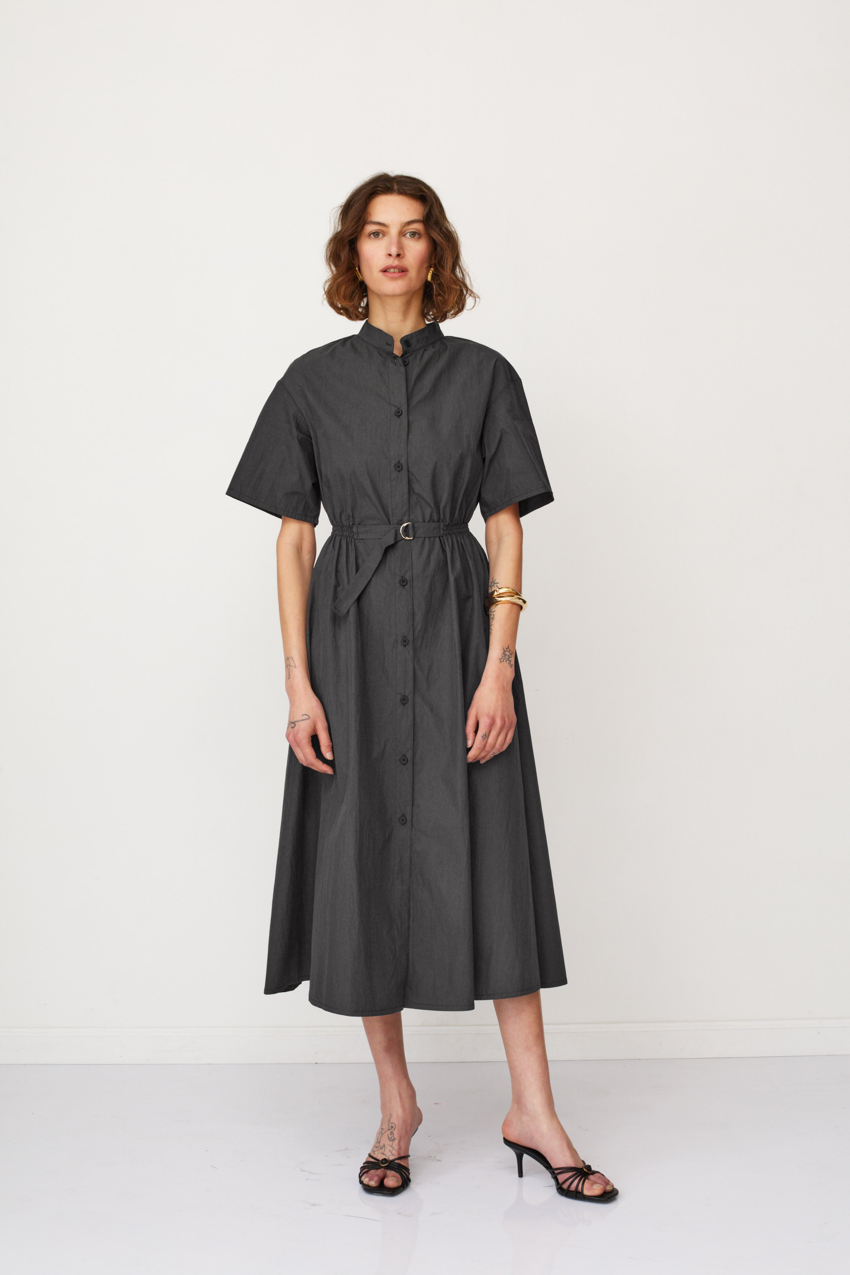 AURA DRESS DARK GRAY