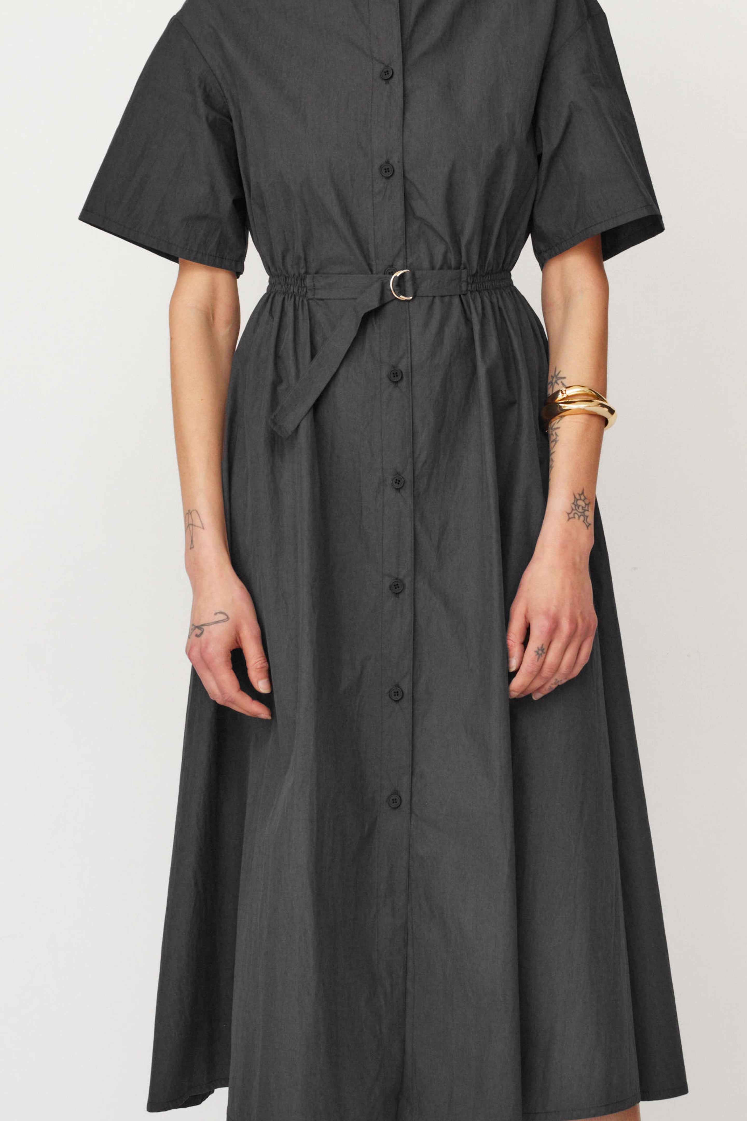 AURA DRESS DARK GRAY