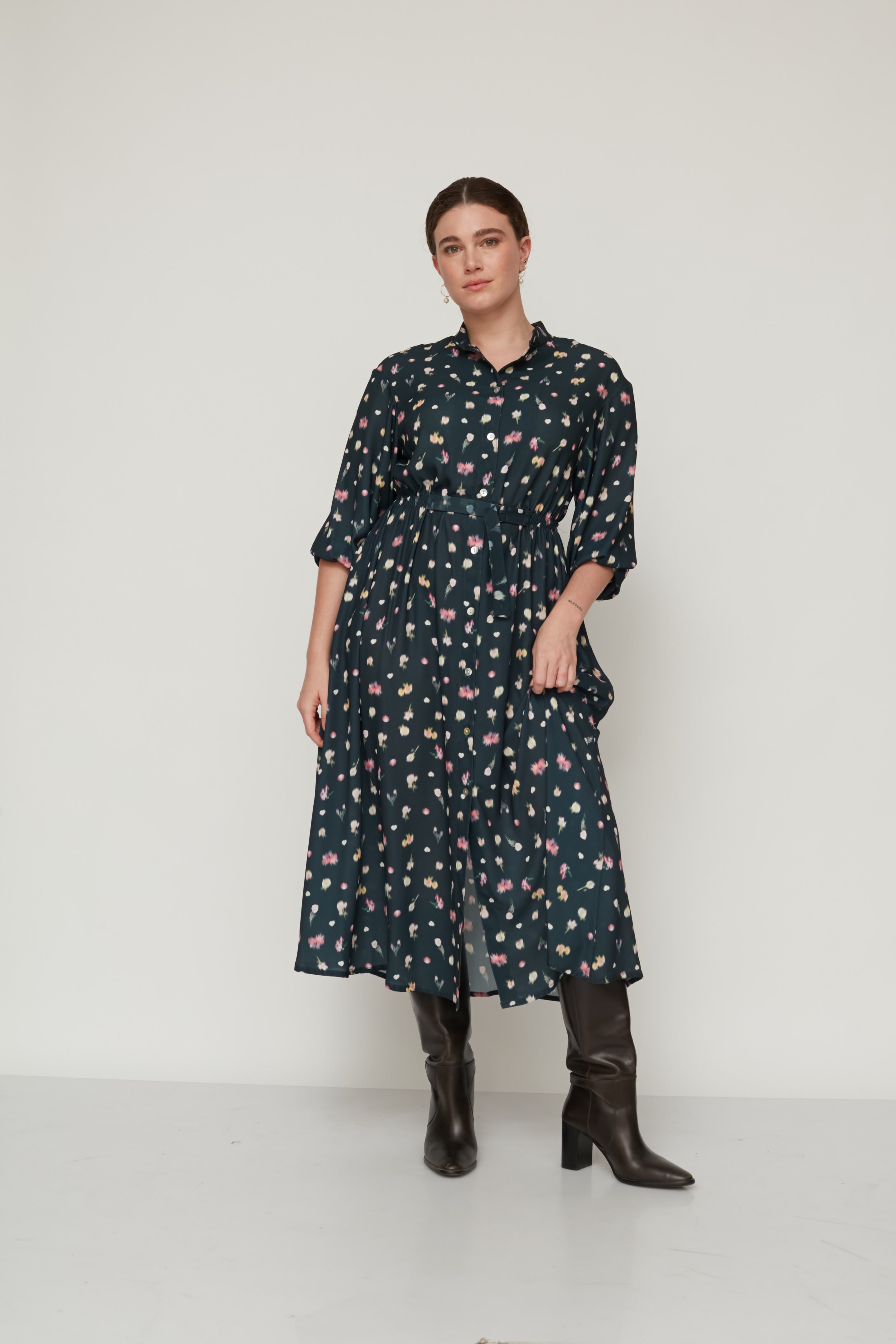 AURORA PRINTED DRESS BOTTLE GREEN