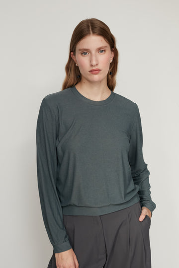 QUEEN T TOP DARK GREY
