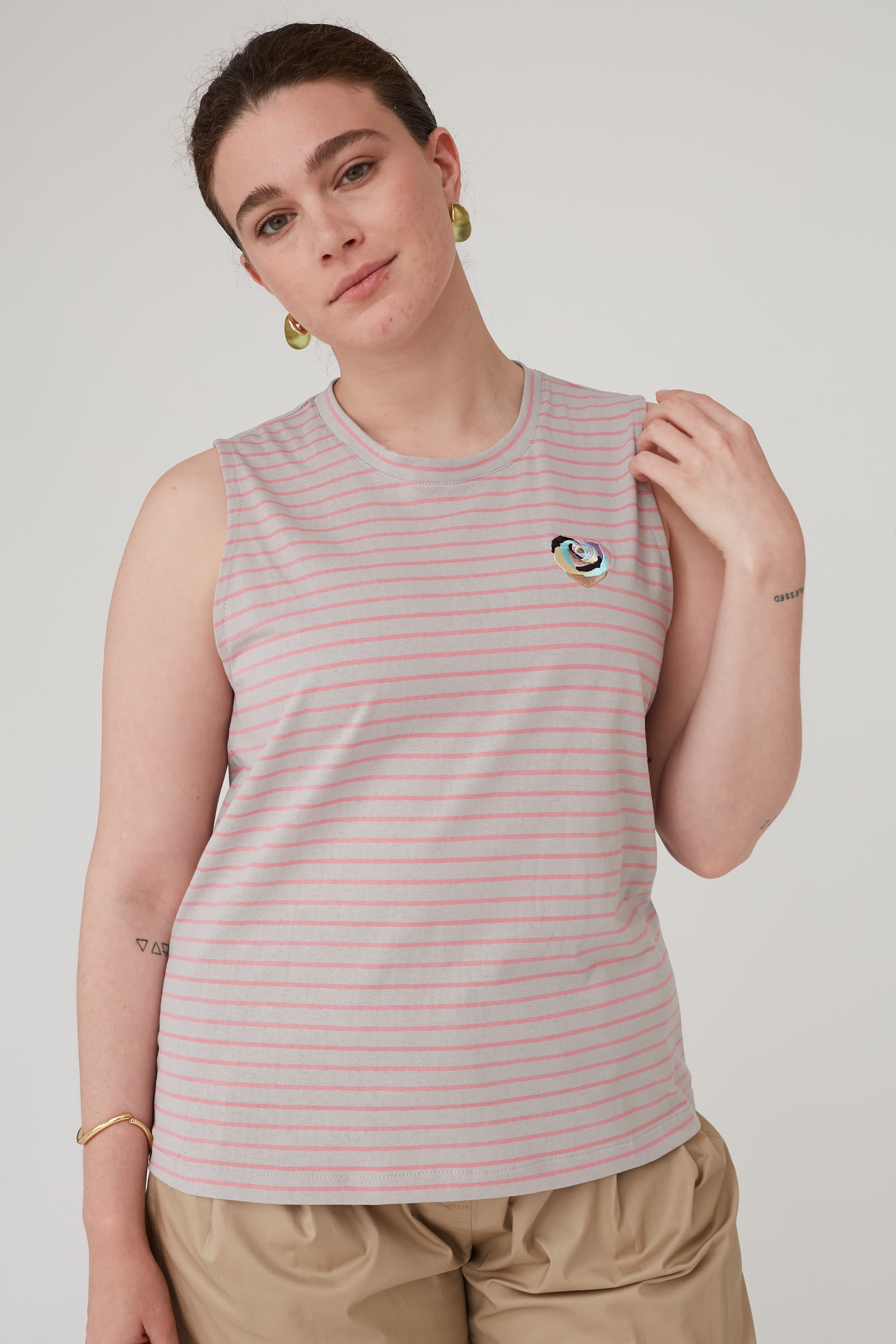 PETALS PATCHED T TANK PINK