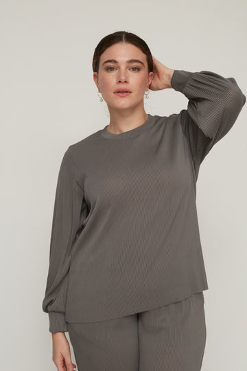 DEAR PLEATED TOP GREY