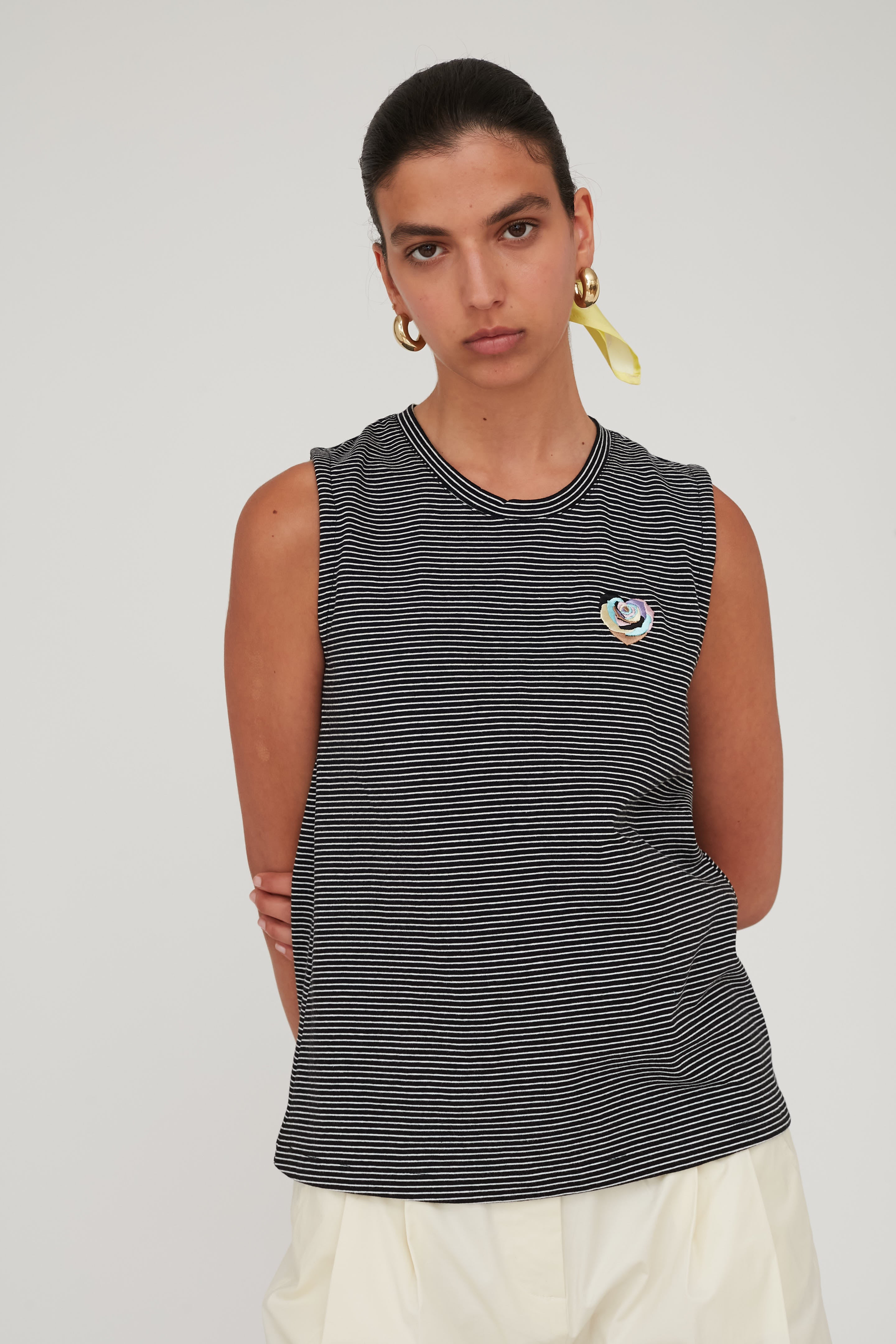 PETALS PATCHED T TANK BLACK