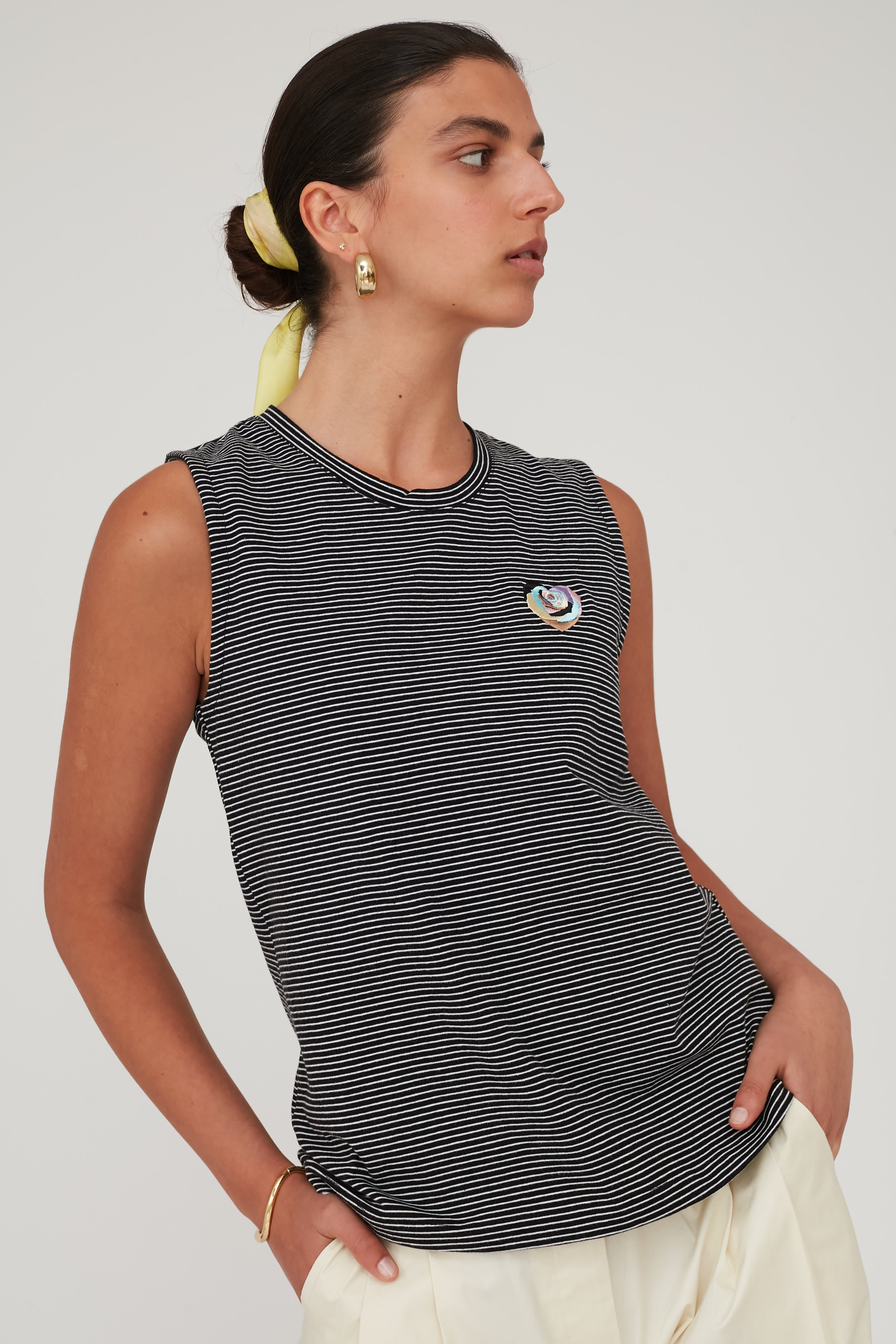 PETALS PATCHED T TANK BLACK