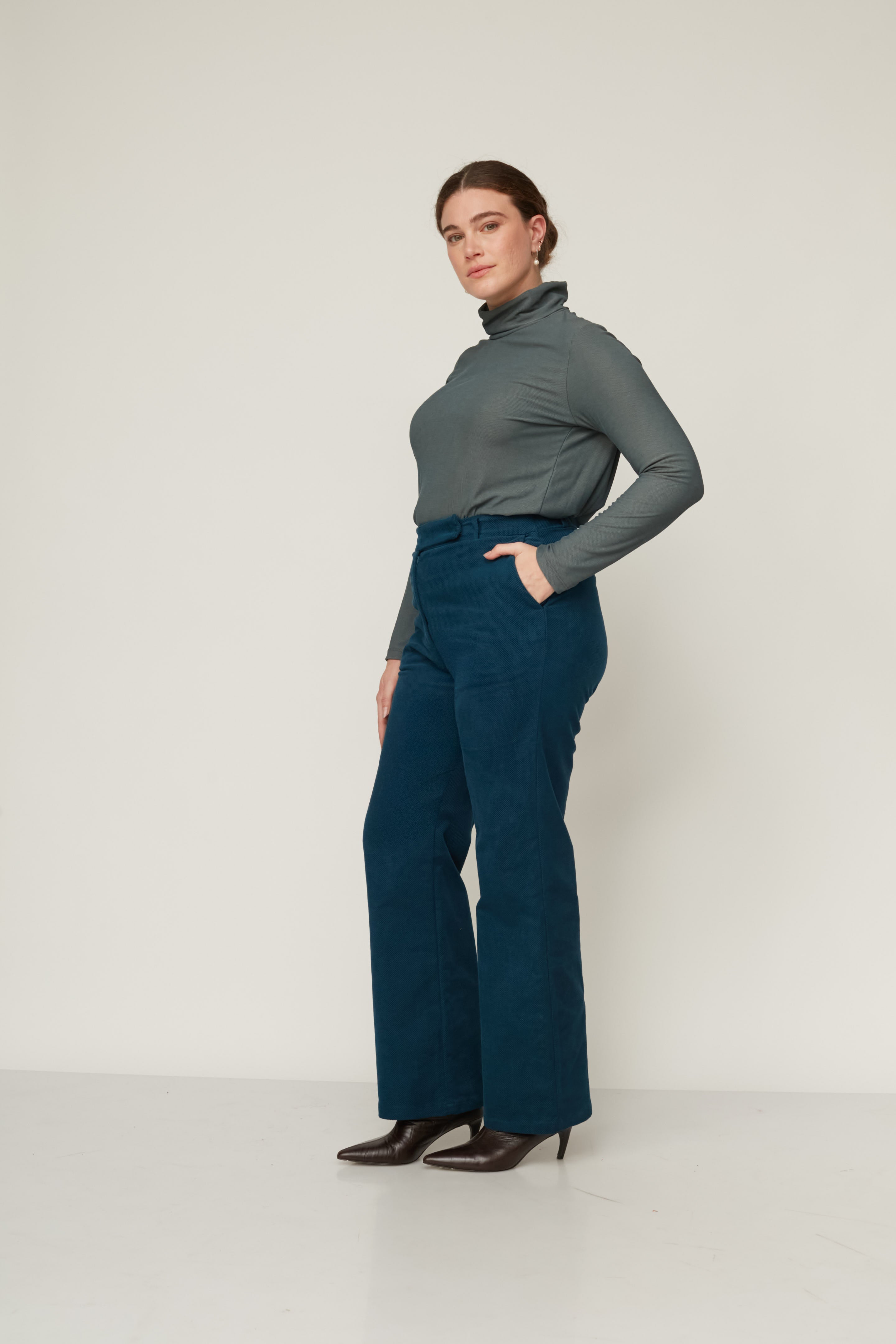 HOWL VELVET PANTS BLUE