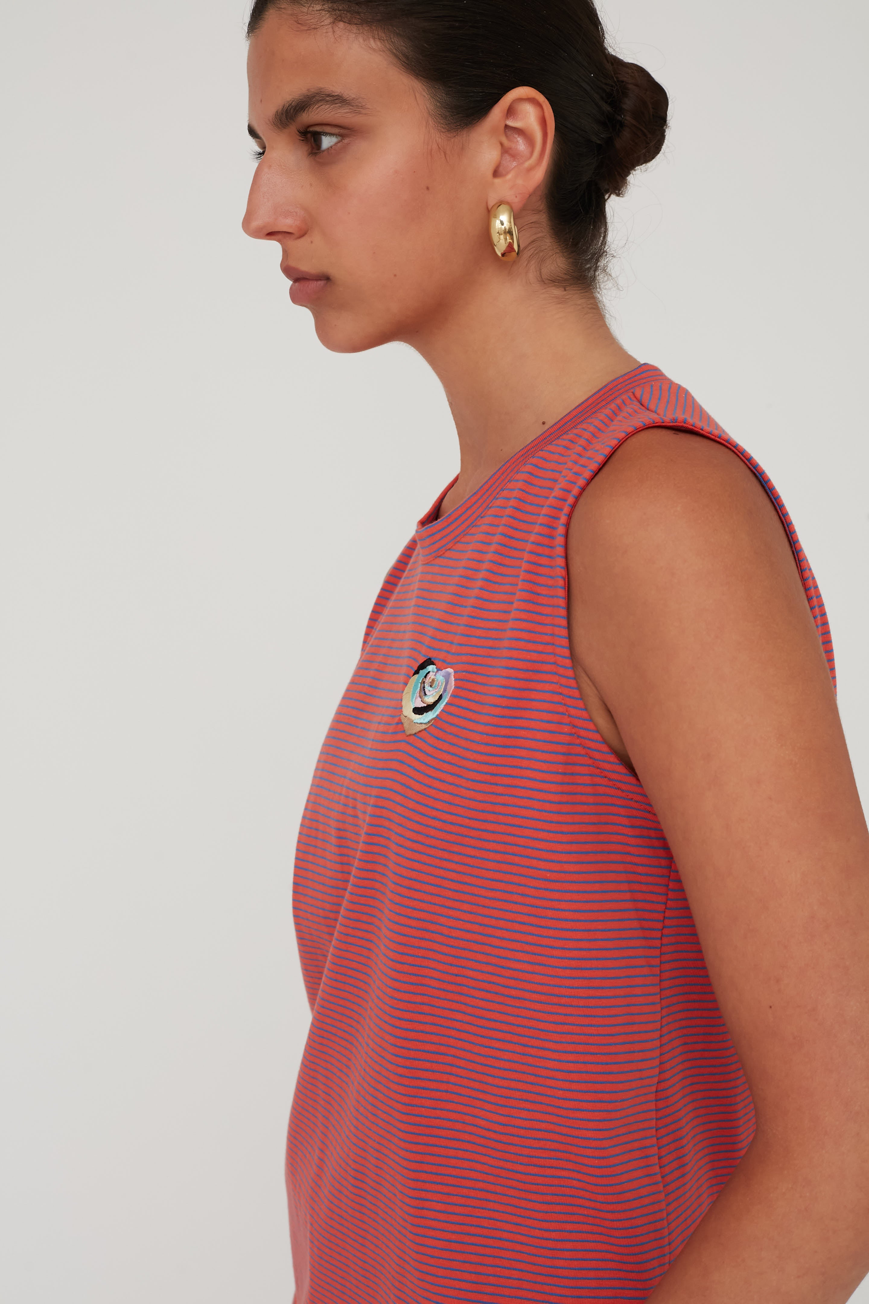 PETALS PATCHED T TANK RED