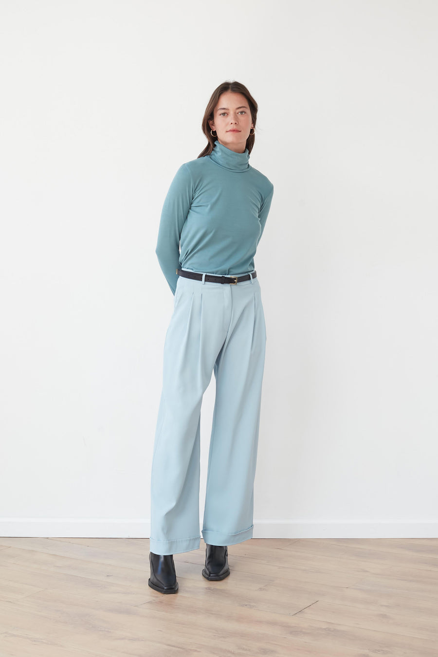 SUNSET TROUSERS SMOKY LIGHT BLUE