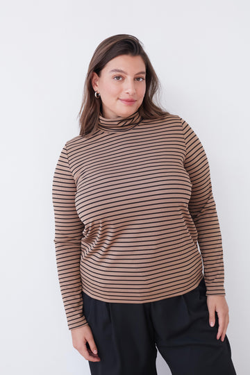 PAST STRIPE TOP CAMEL