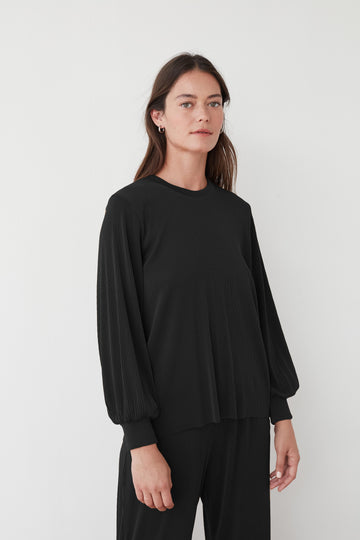 SPEED PLEATED TOP BLACK