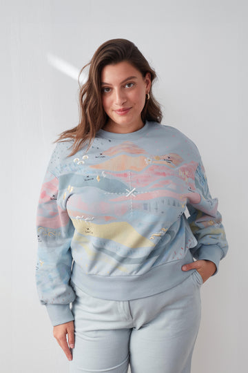 DESTINATION SWEATSHIRT LIGHT BLUE