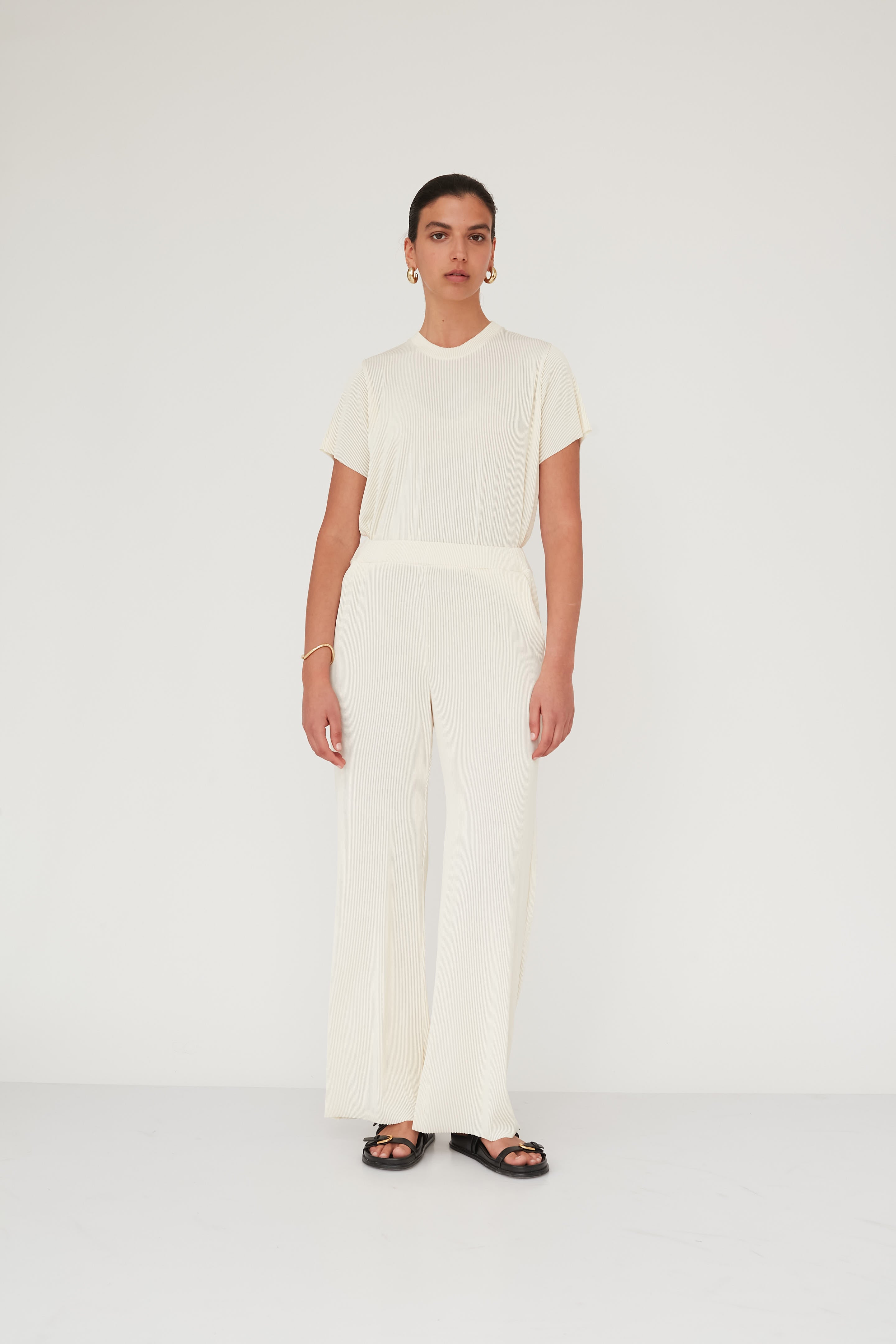 מכנס פליסה DEEP וניל