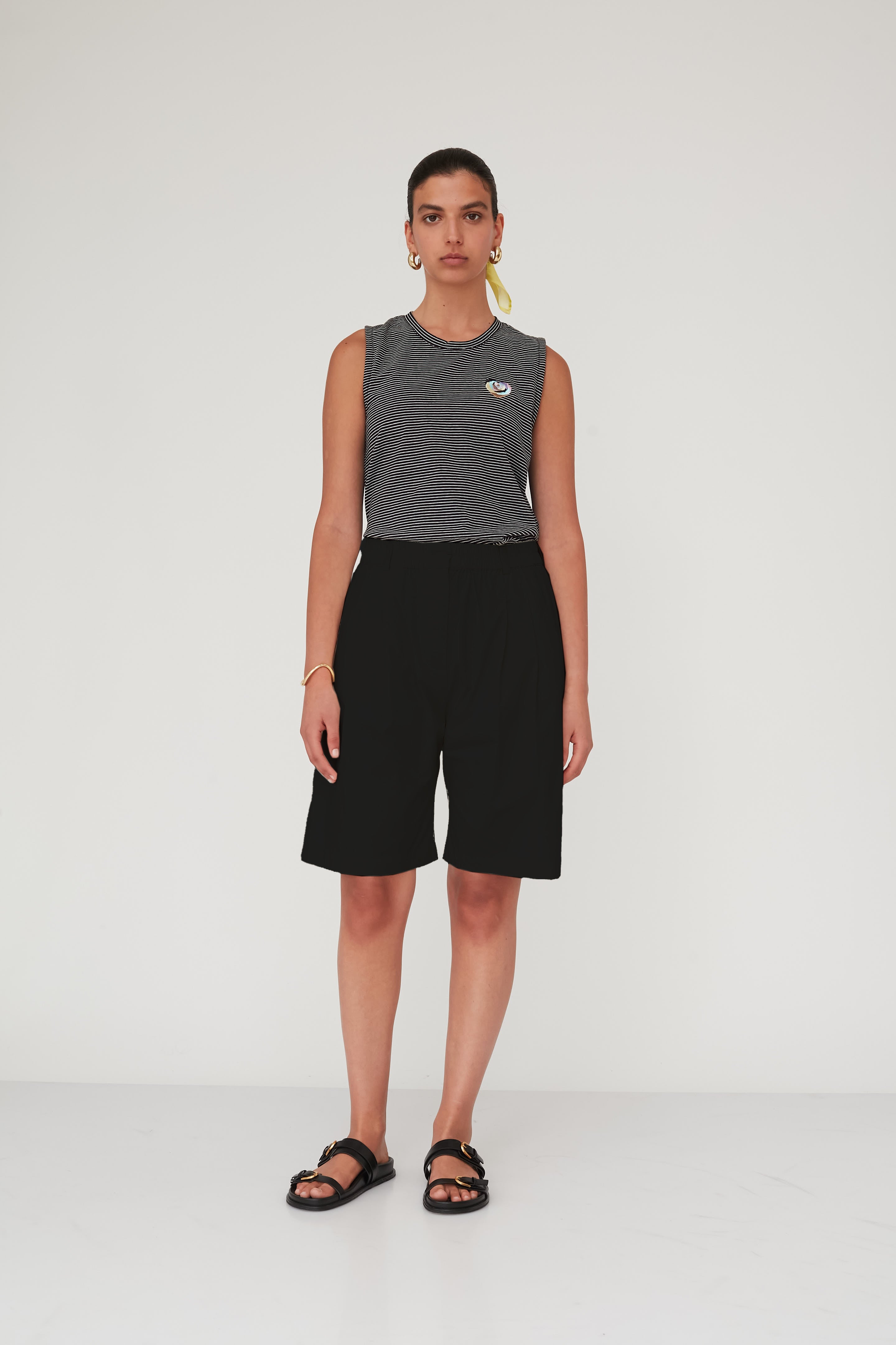 PETALS PATCHED T TANK BLACK