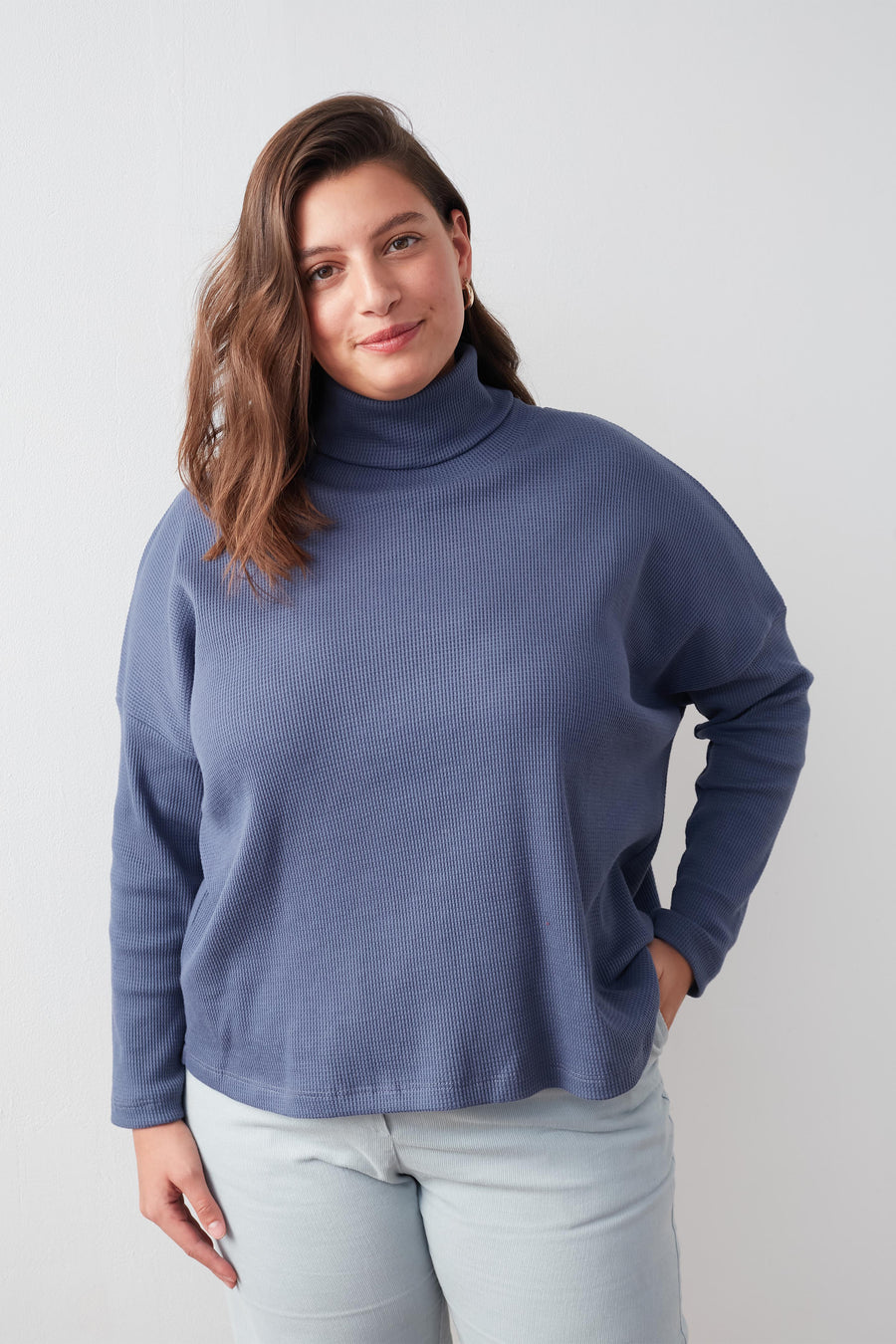 CLOCK SQ TOP BLUE (30% OFF PRE ORDER PICK UP ONLY)