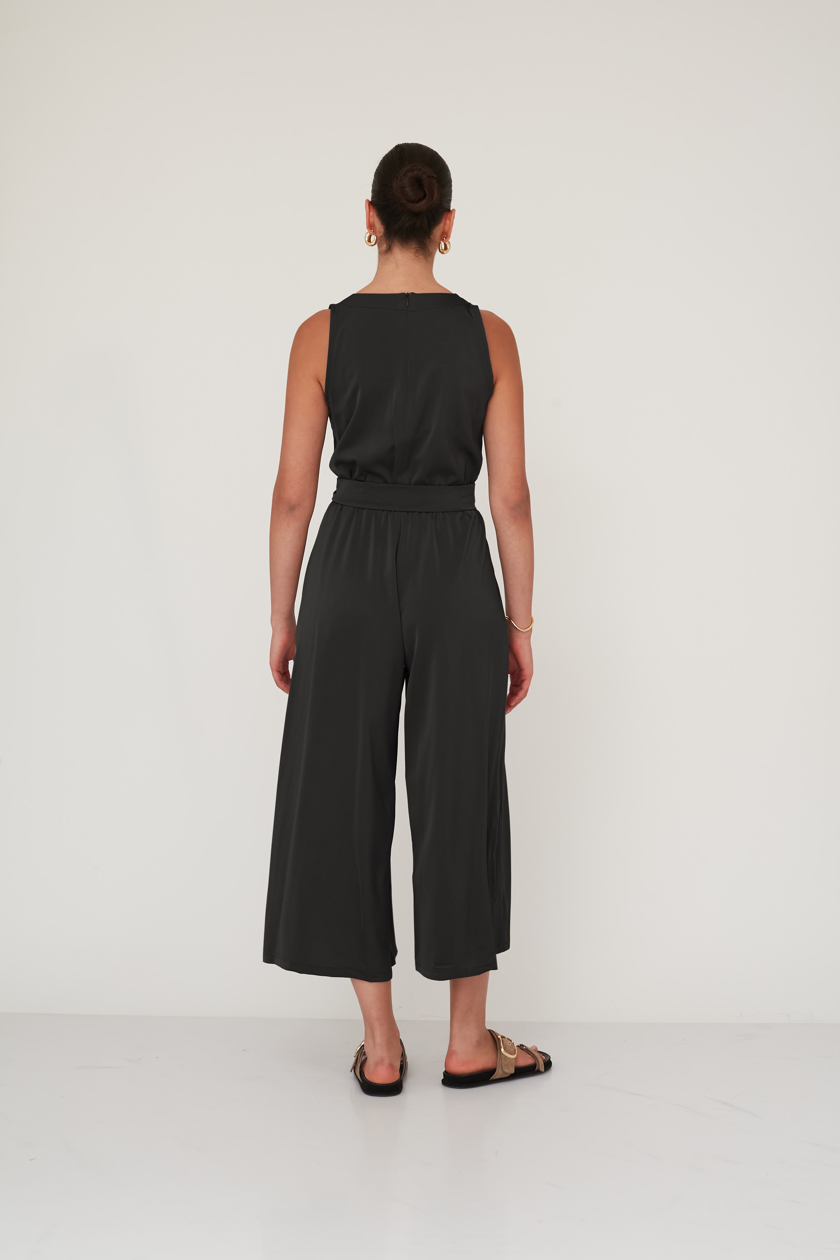 NIGHT WRAP JUMPSUIT BLACK