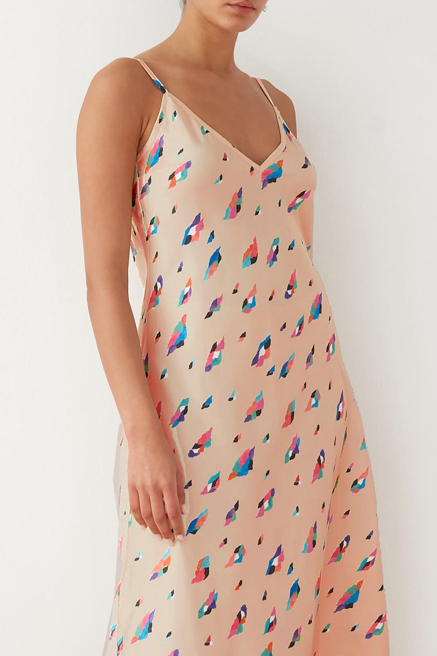 TWILIGHT SLIP PRINTED SATIN DRESS LIGHT PEACH