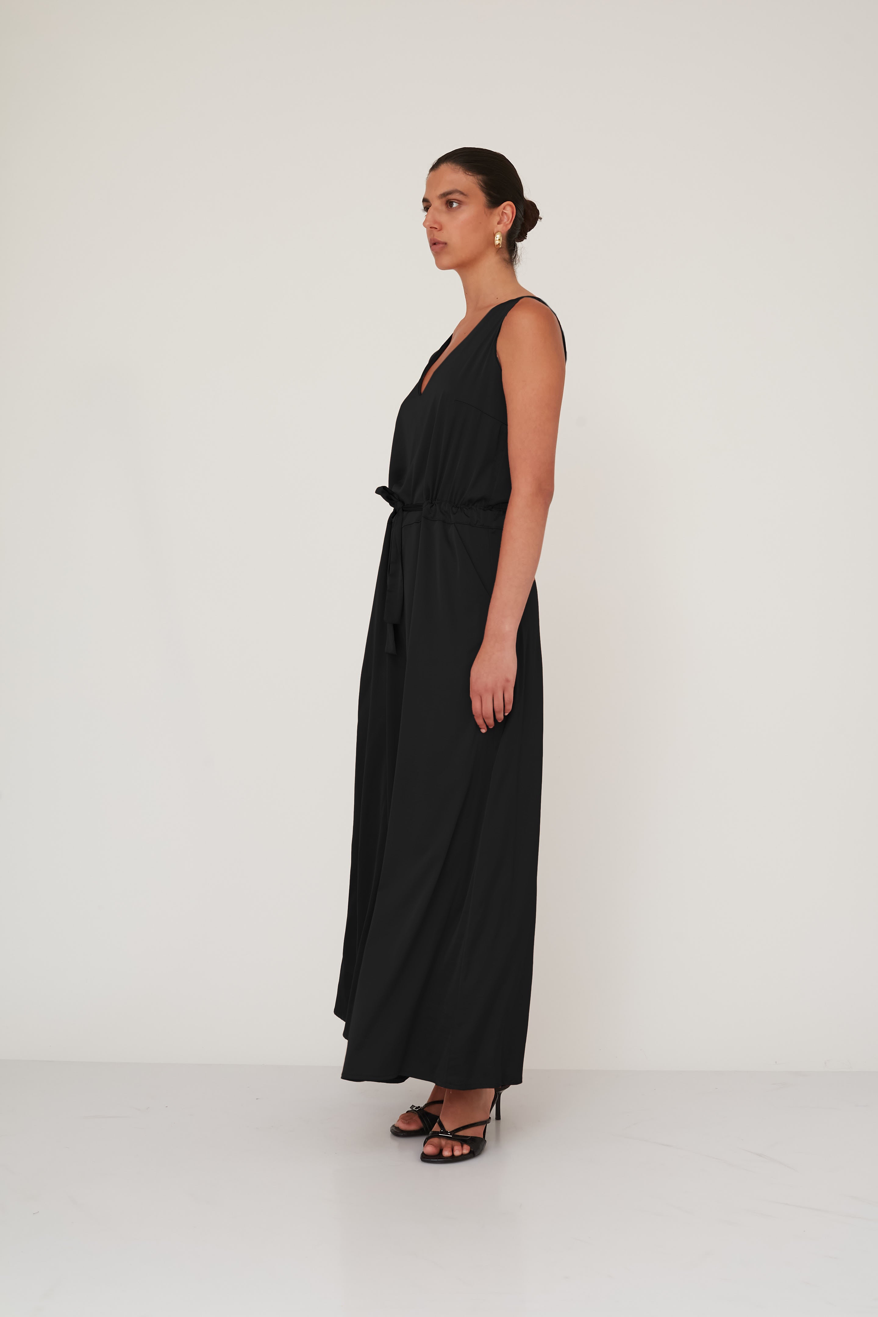 LIGHT JUMPSUIT BLACK