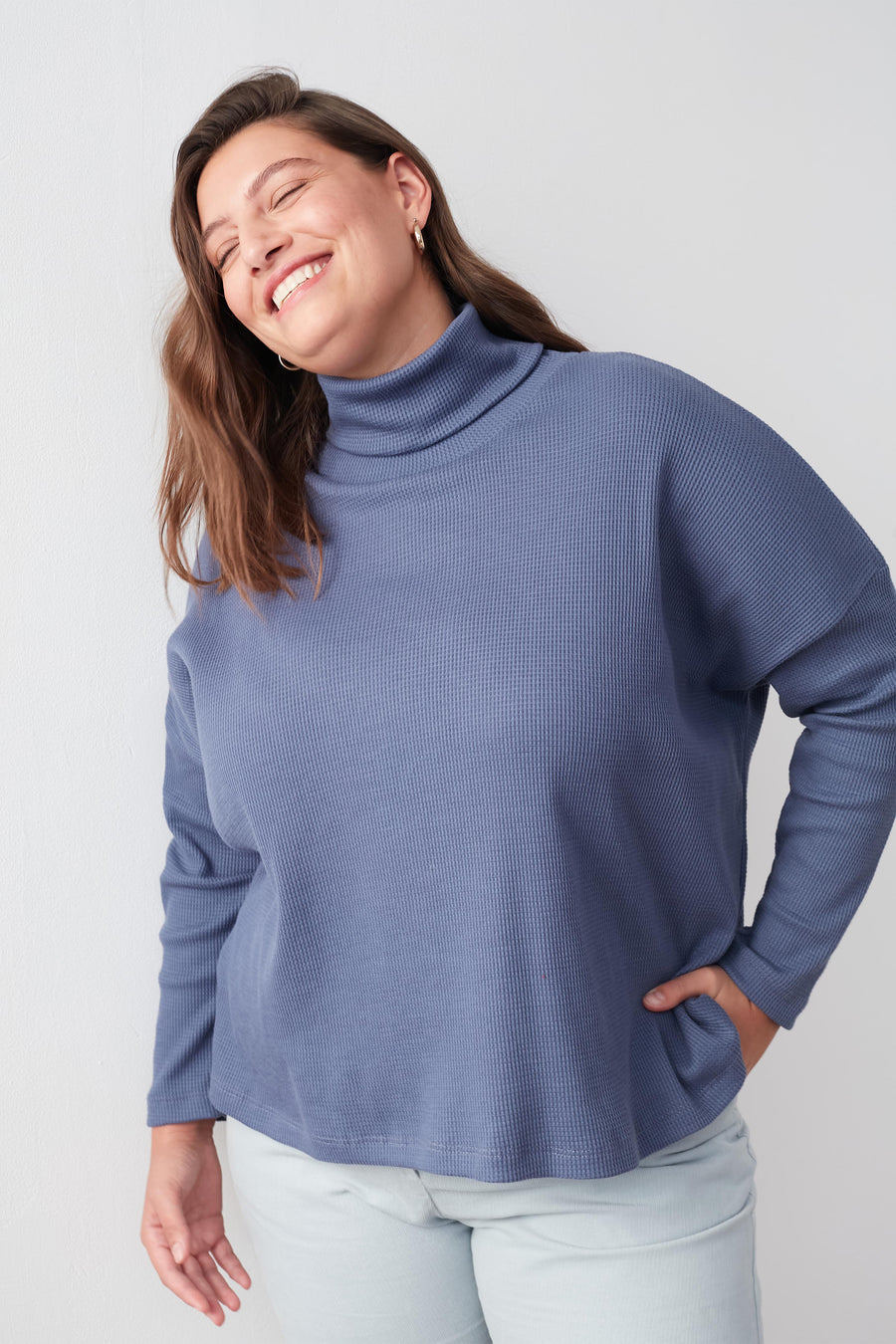 CLOCK SQ TOP BLUE (30% OFF PRE ORDER PICK UP ONLY)