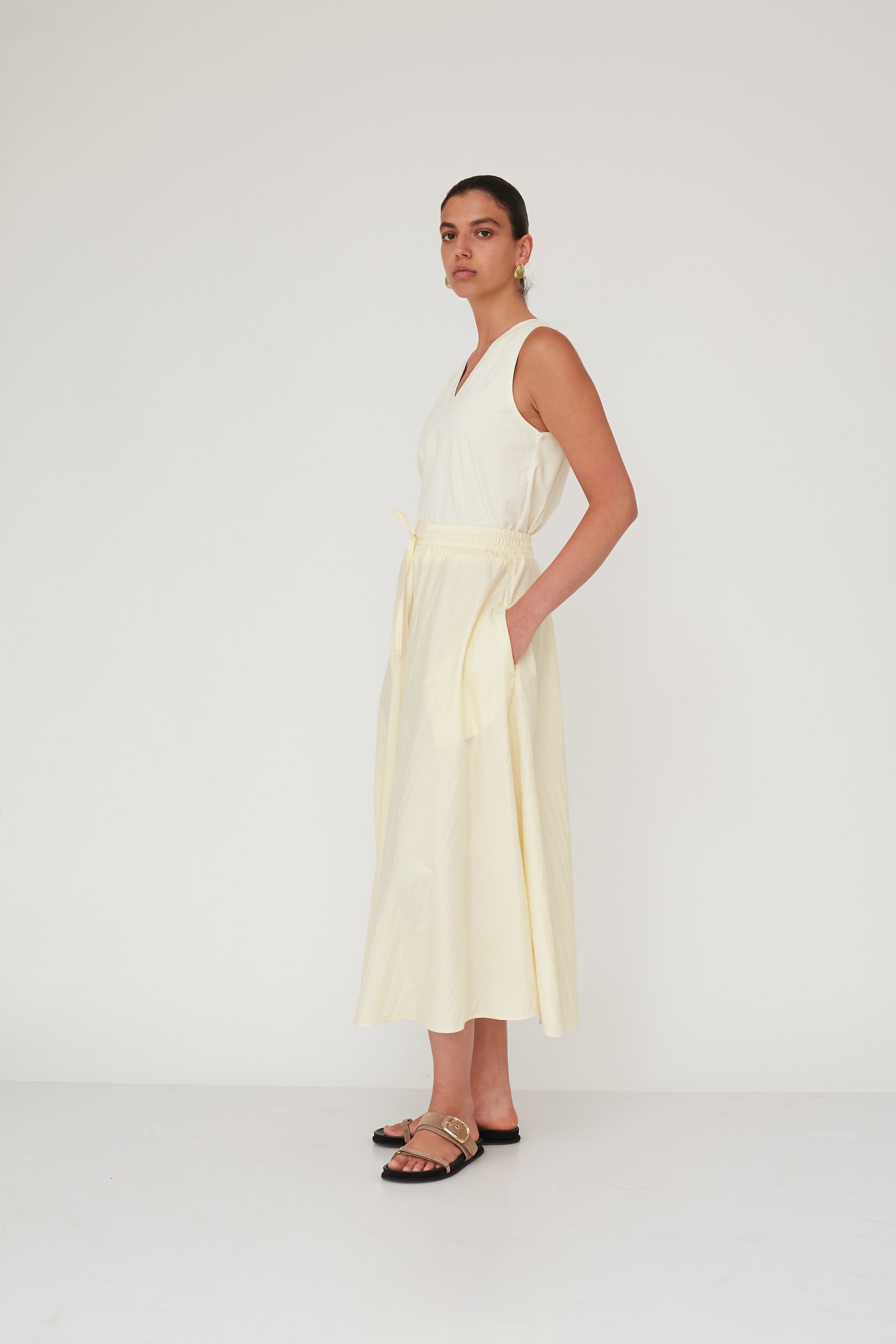 חצאית REFLECTION וניל