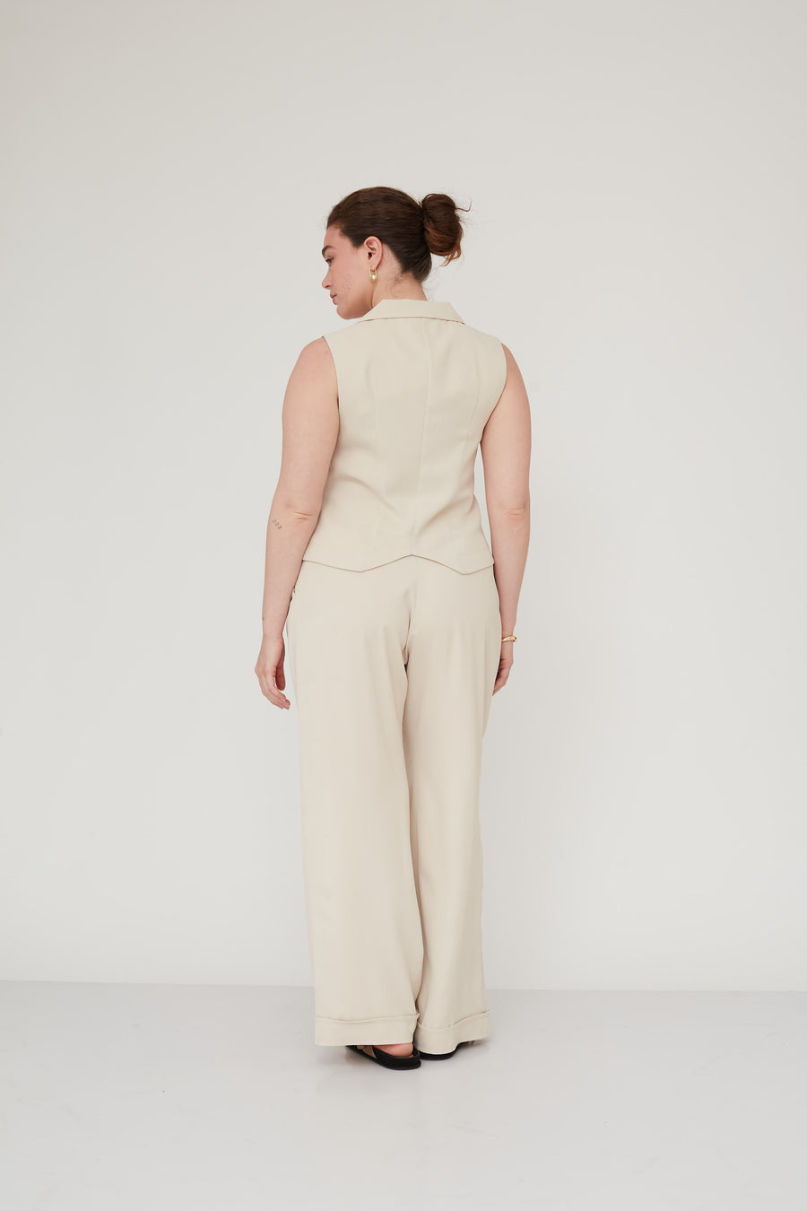 FEEL VEST CREAM