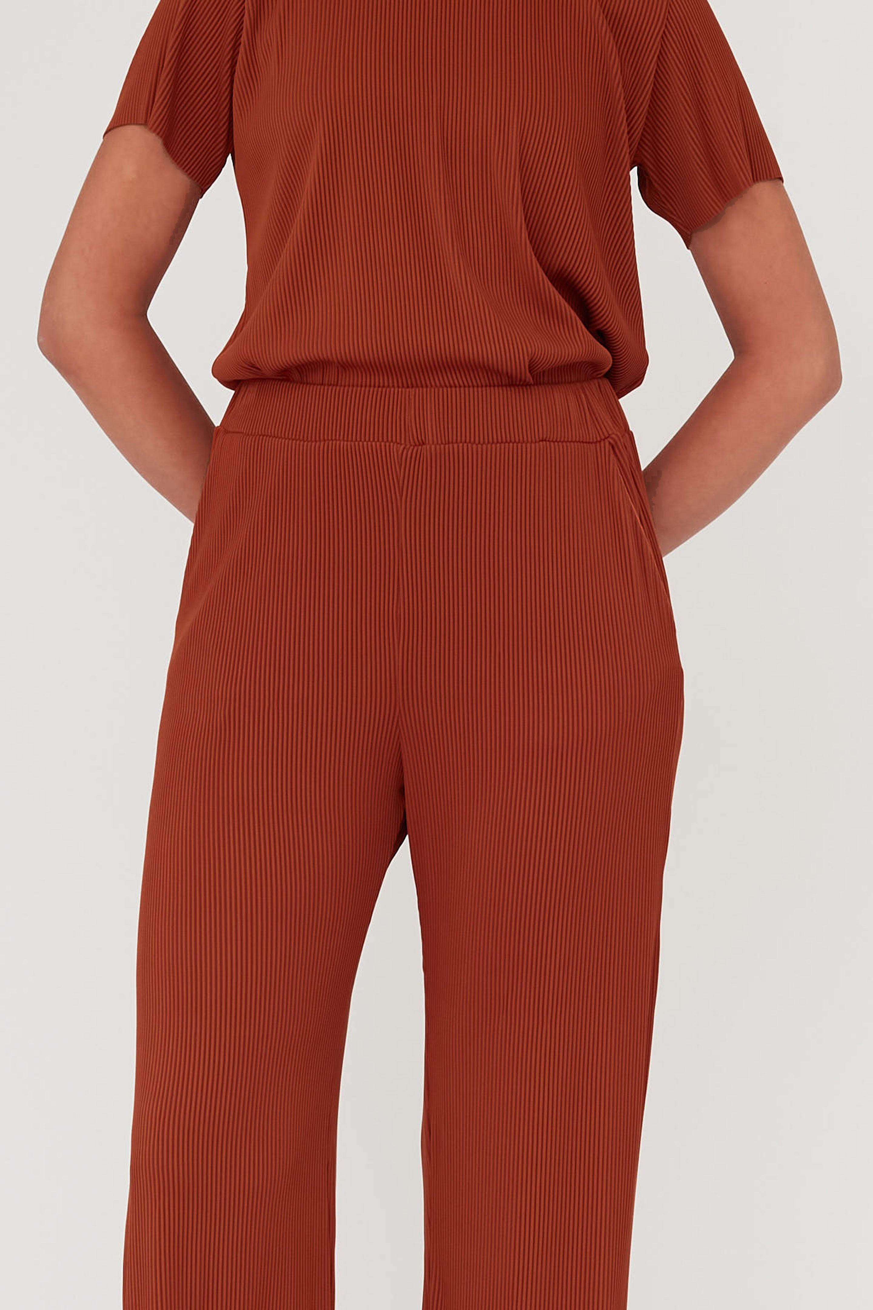 מכנס פליסה DEEP חמרה