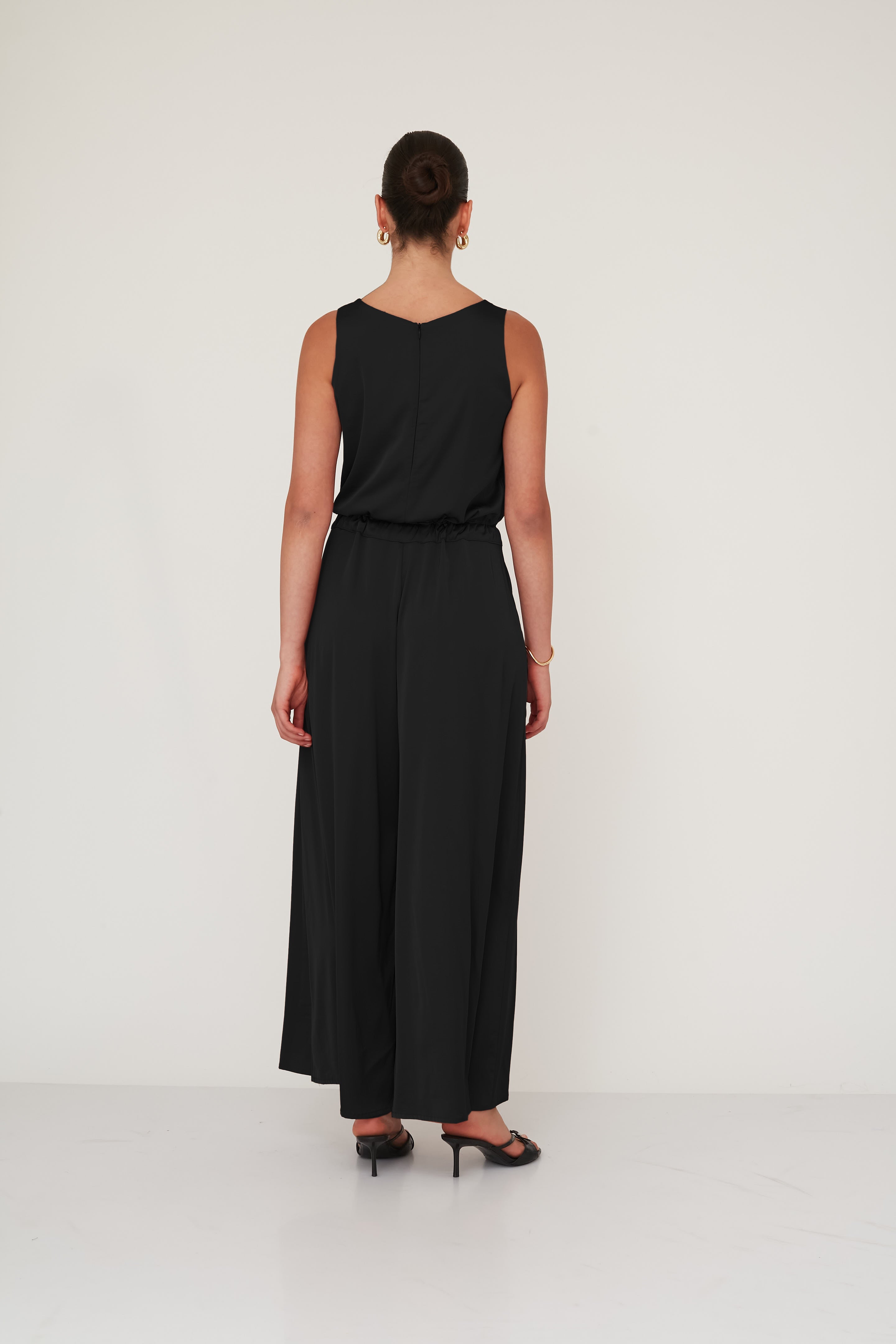 LIGHT JUMPSUIT BLACK