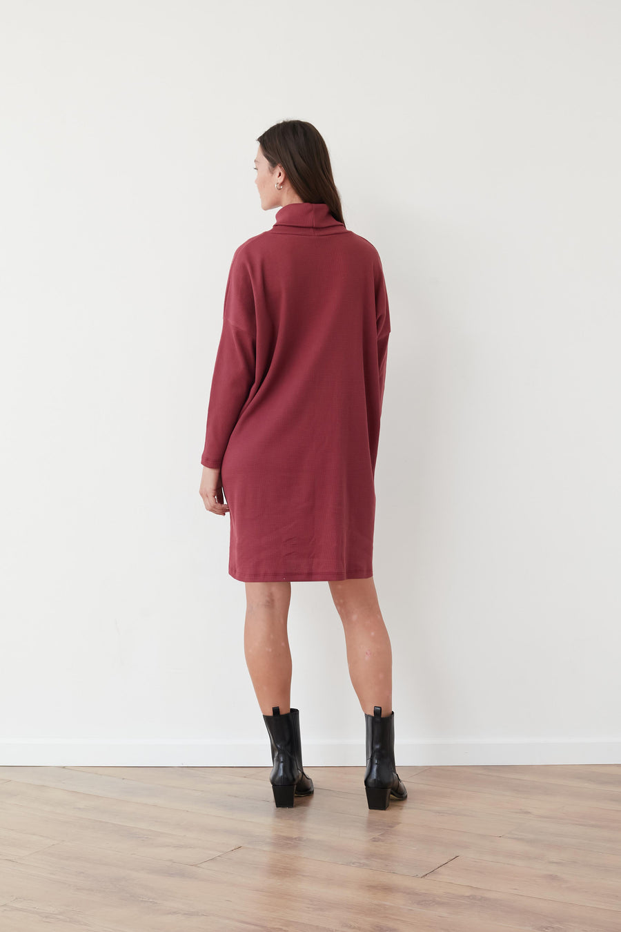 CLOCK SQ DRESS BORDO