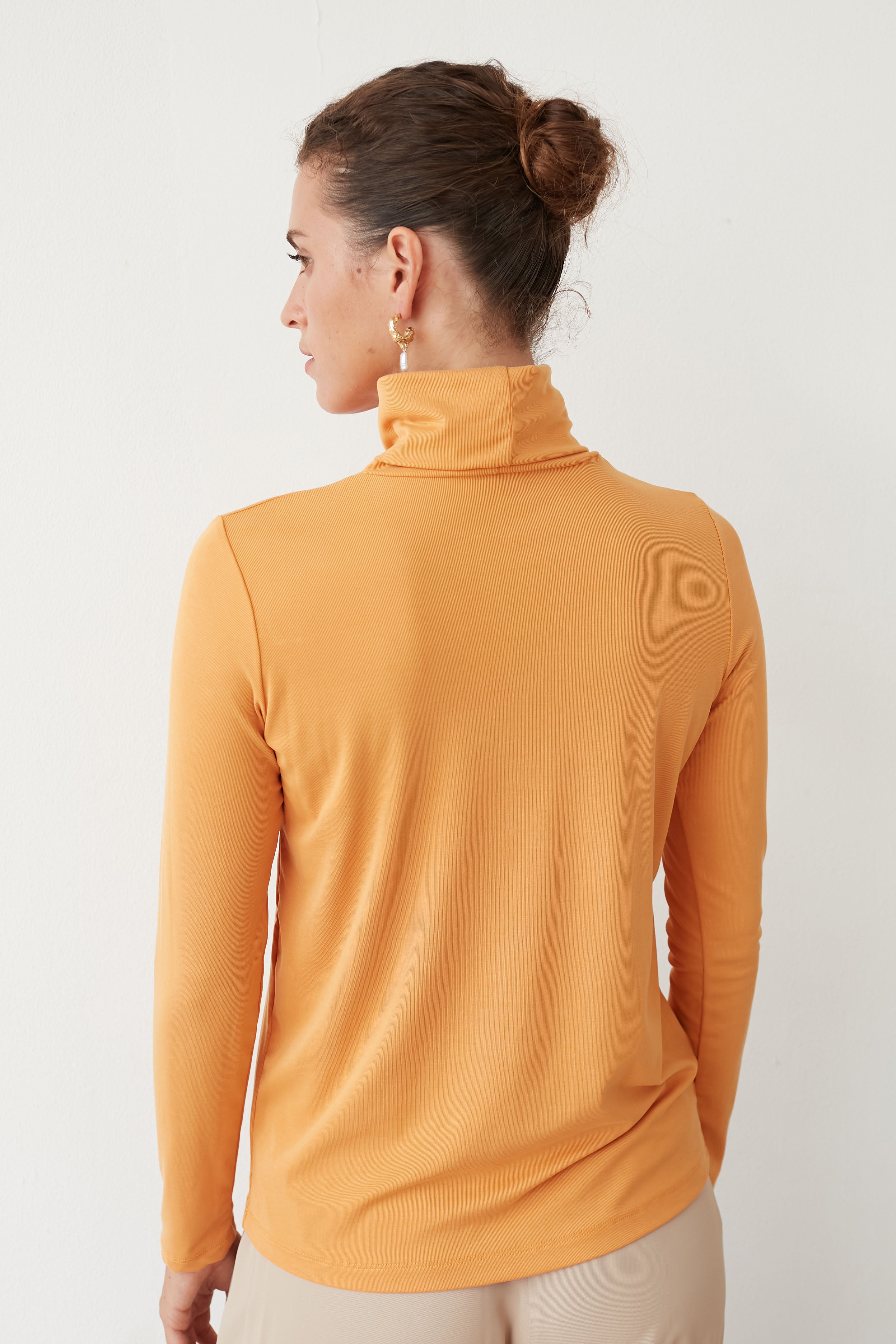 CAP TURTLENECK TOP MUSTARD