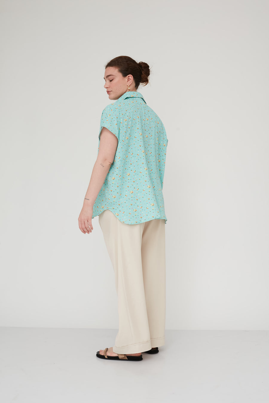 SURREAL SQ TOP MINT