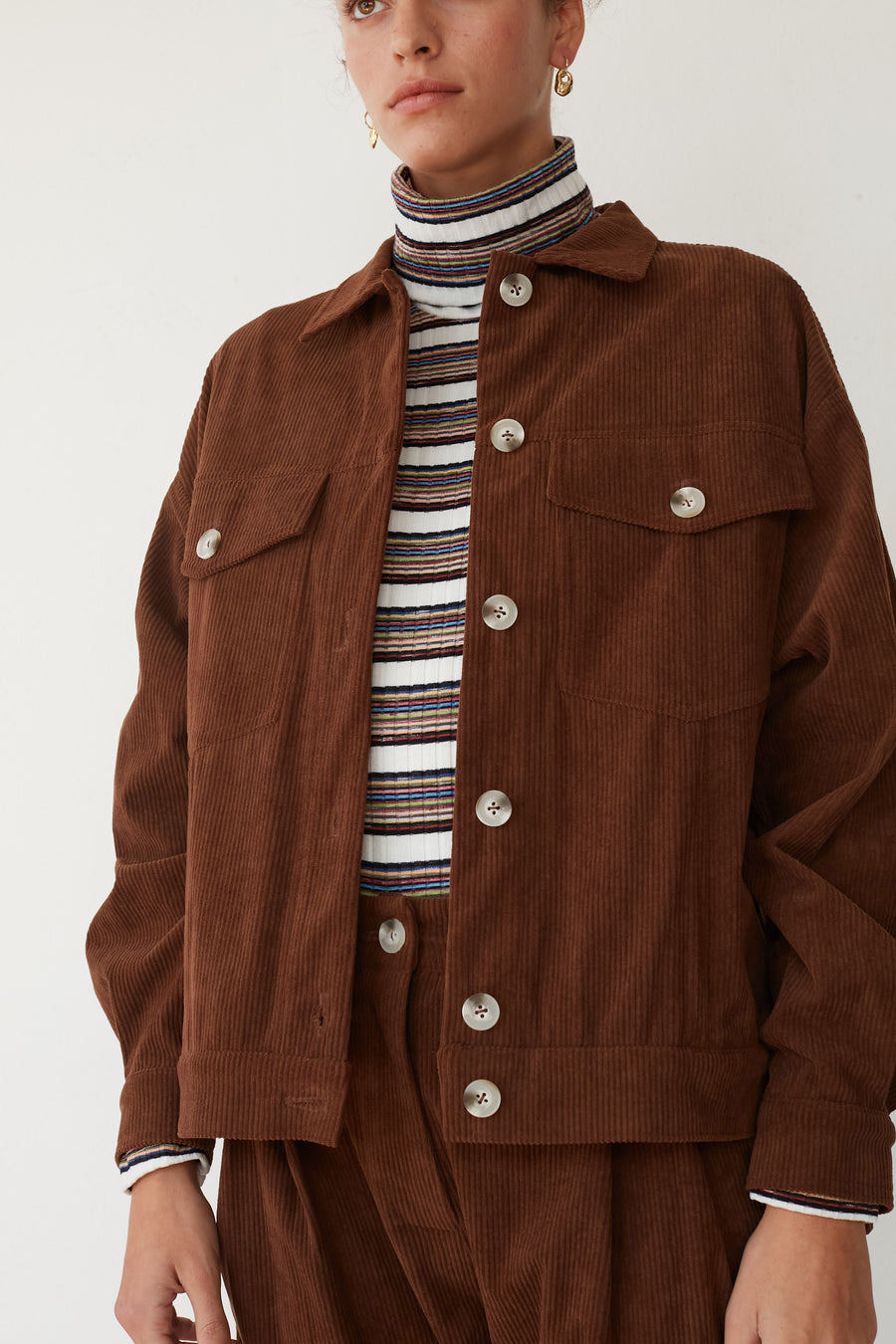 THE BOY JACKET BROWN
