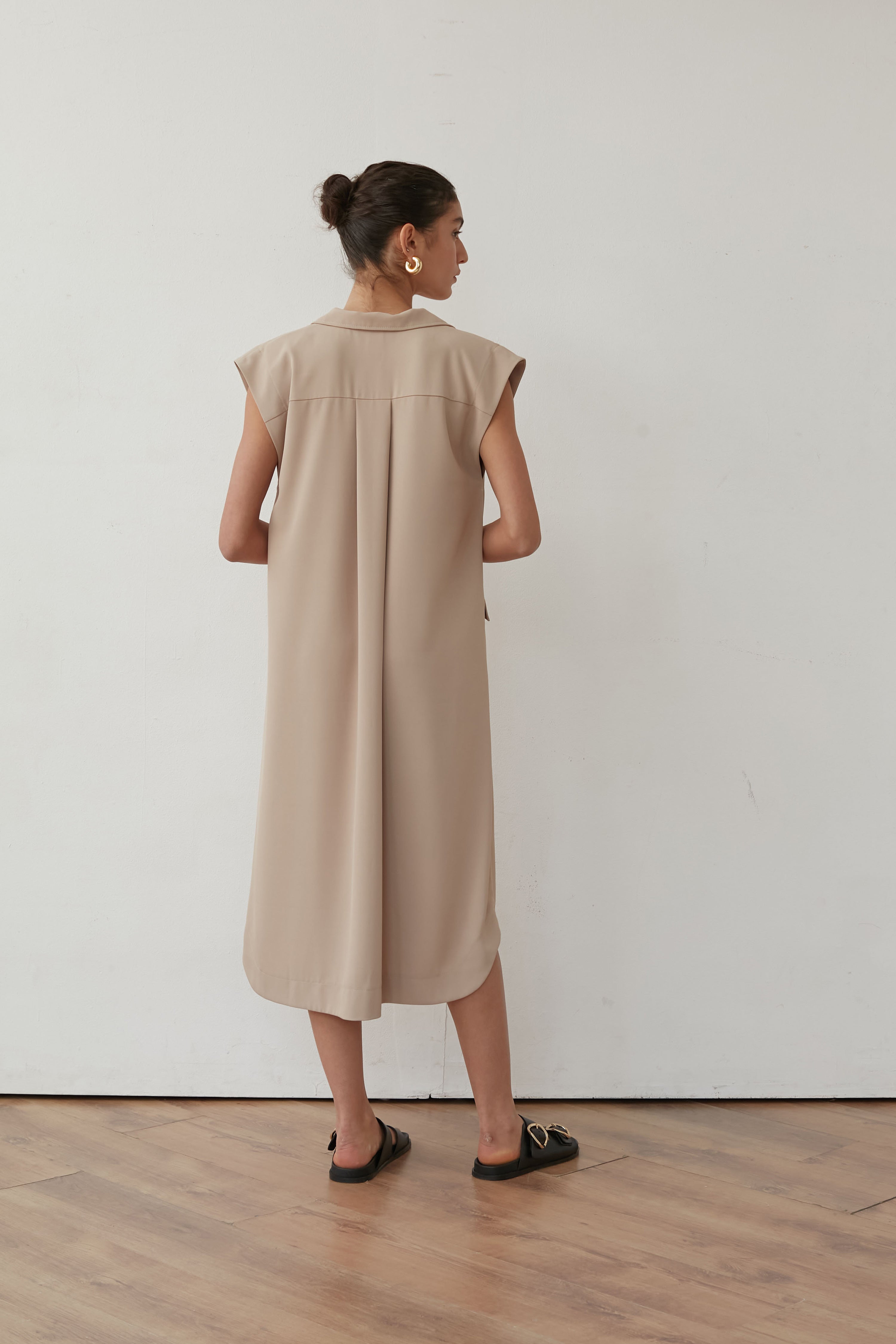 SNOBIT JACKET DRESS BEIGE